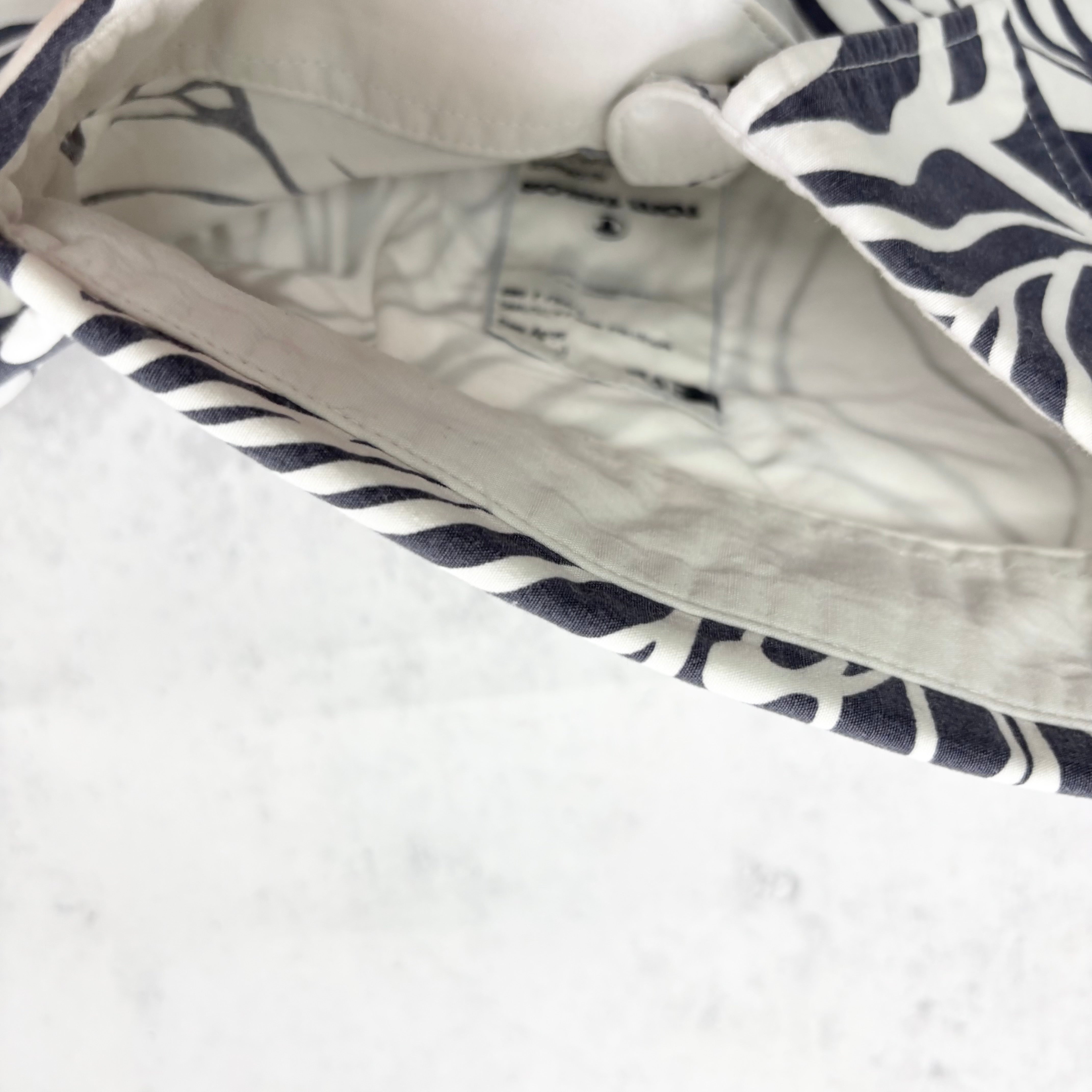 Hawaiian Shirt Mens Medium White Blue Floral Aloha Short Sleeve Cotton (E)