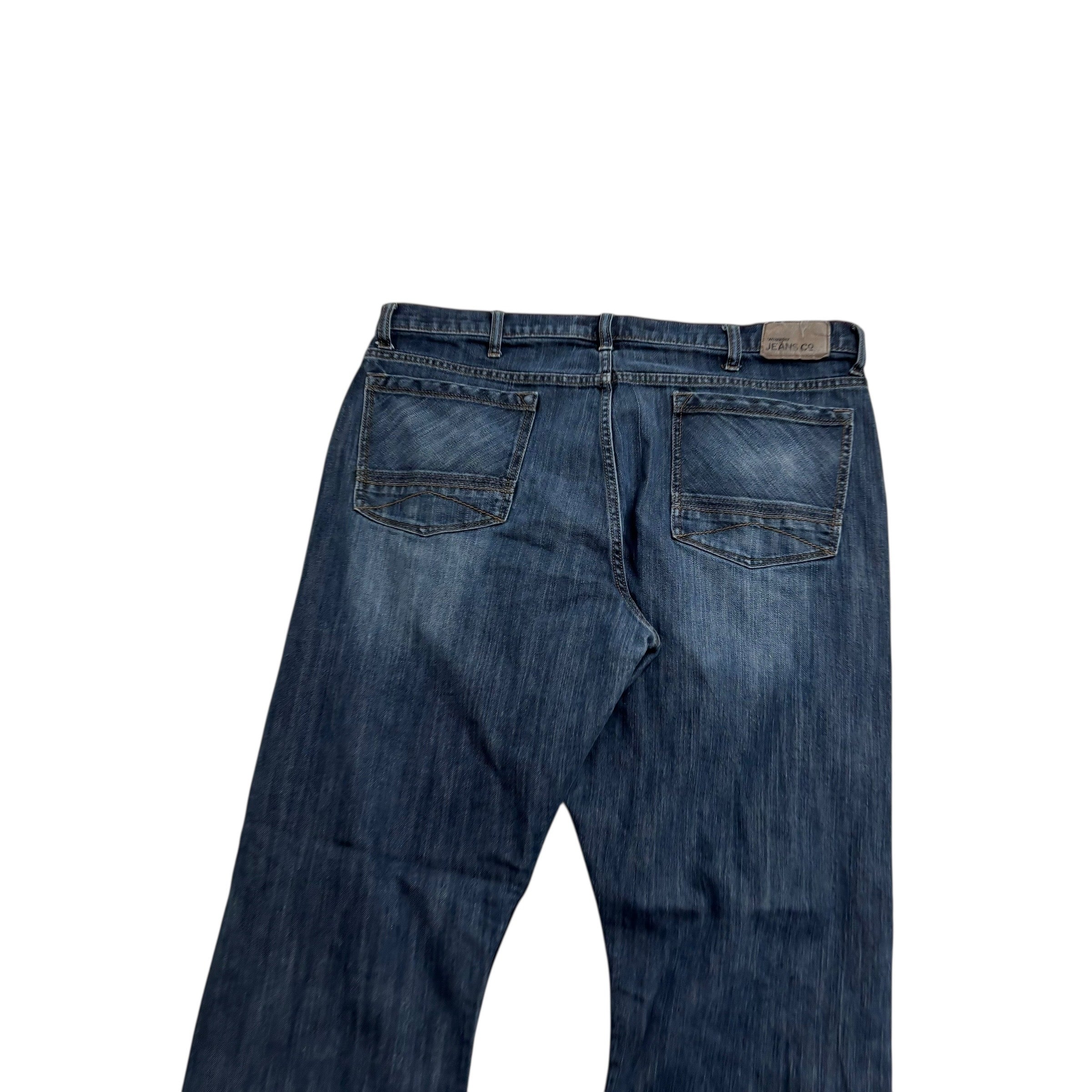 Wrangler Jeans W40 L32 Mens Dark Blue Relaxed Bootcut Fit Vintage Denim