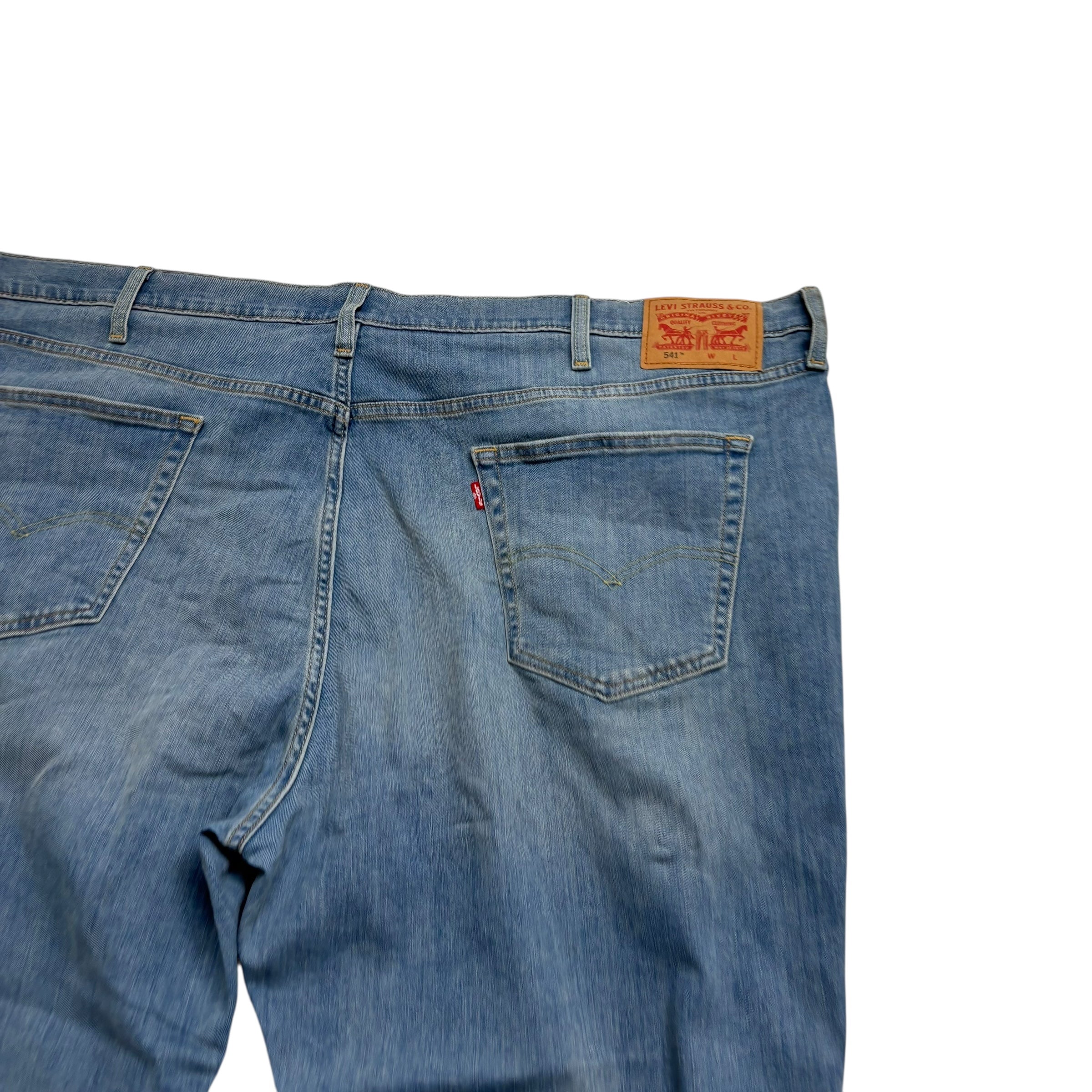 Levis 541 Jeans W52 L28 Mens Light Blue Athletic Tapered Fit Stretch Denim