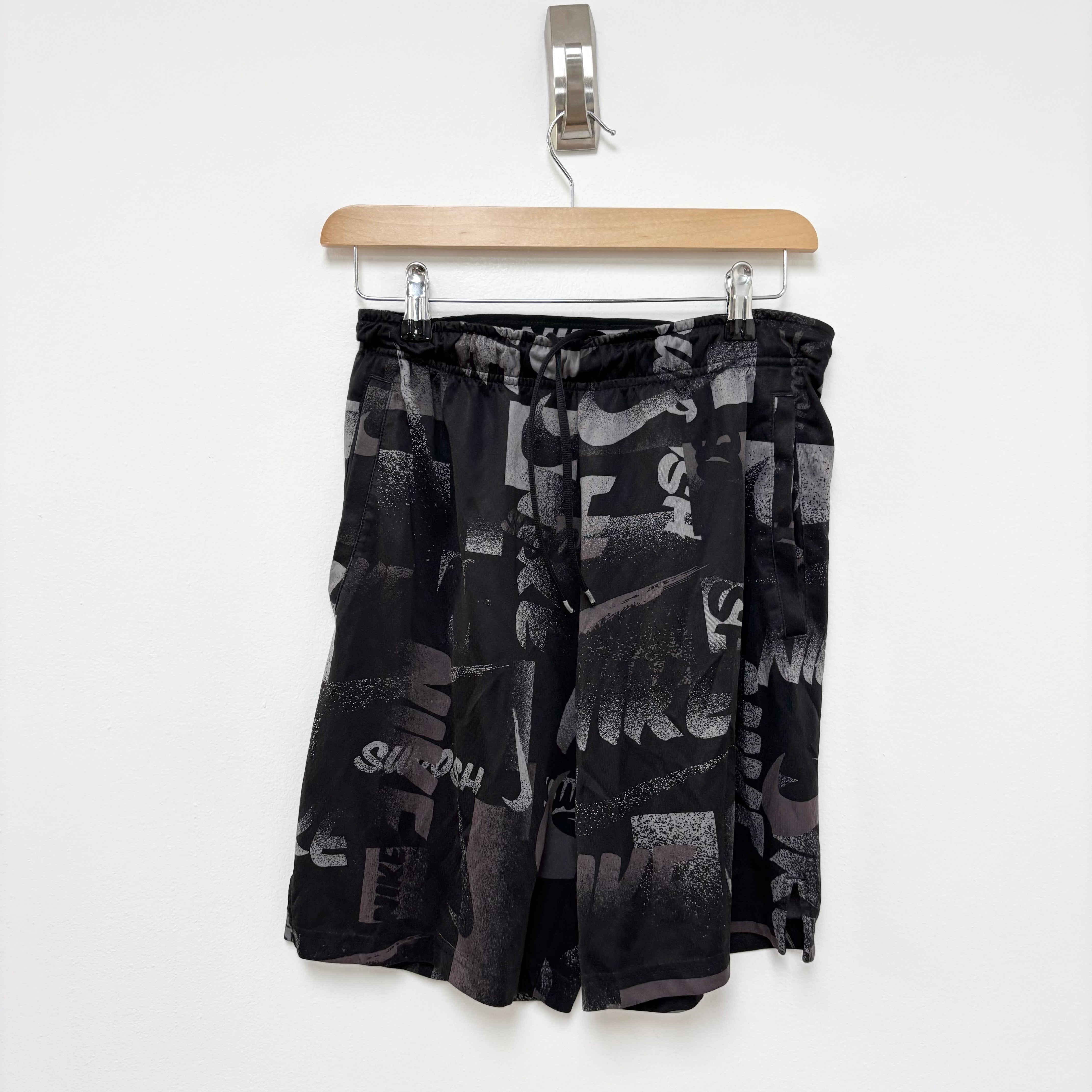 Nike Shorts Mens Small Grey Dri Fit Running Sports Gym Athletic Pockets