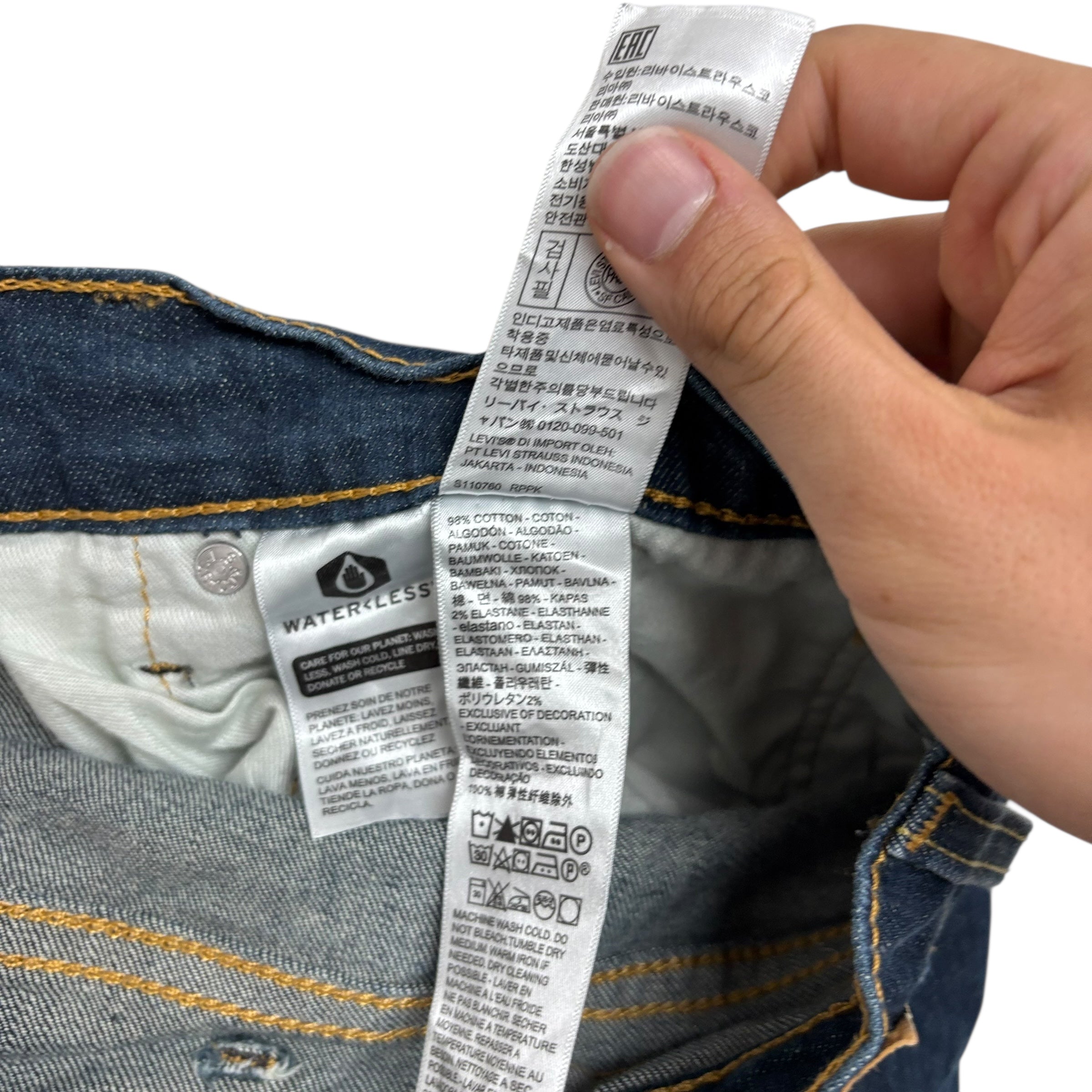 Levis 541 Jeans W48 L29 Mens Dark Blue Athletic Tapered Fit Stretch Denim (E)