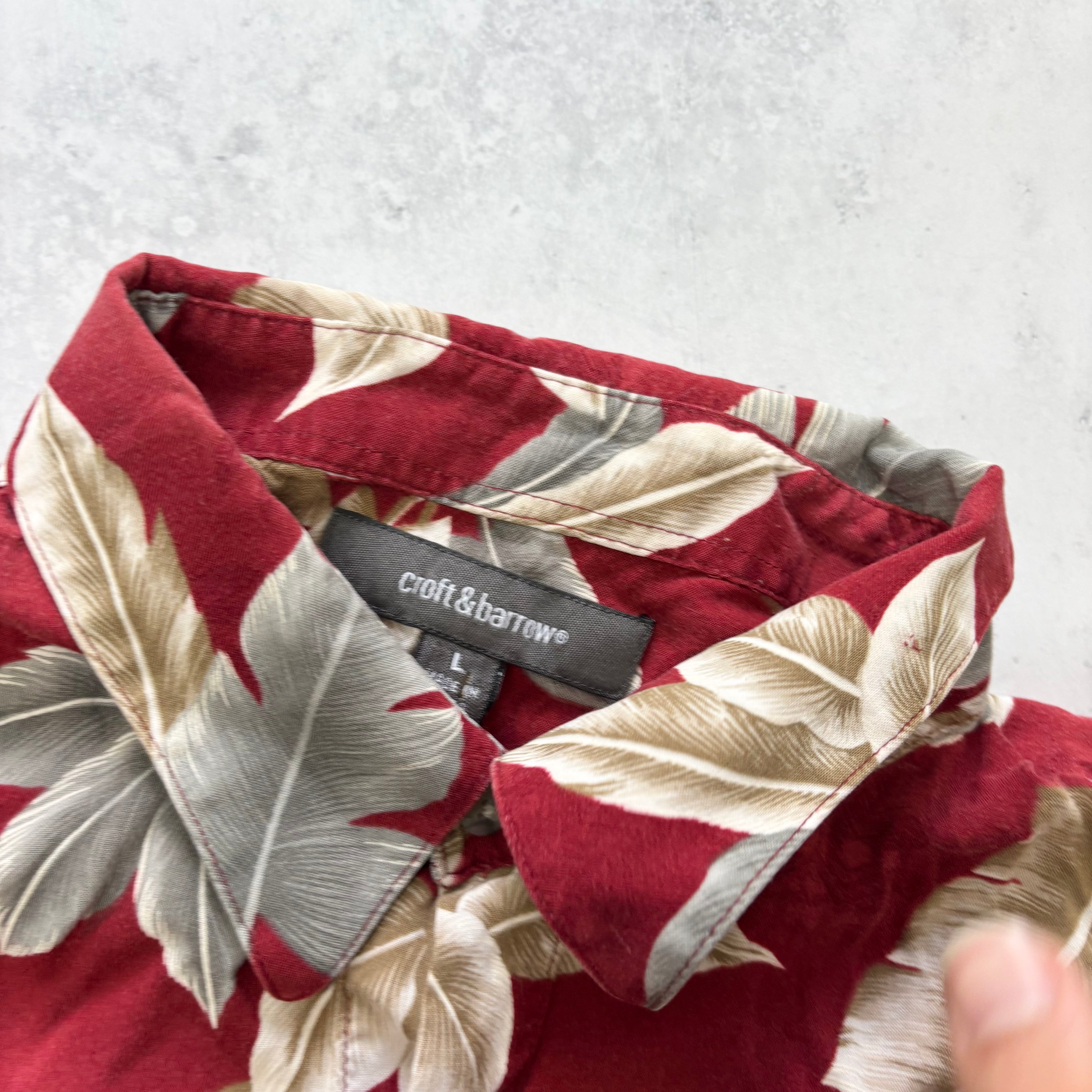 Hawaiian Shirt Mens Large Red Floral Aloha Short Sleeve Rayon Funky (F)