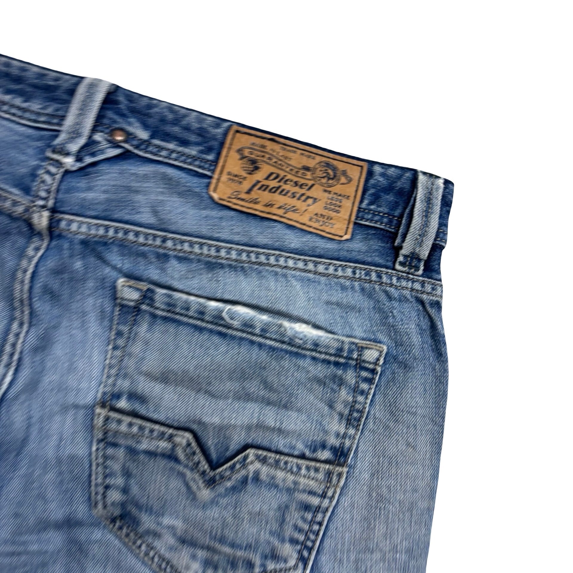 Diesel Larkee Jeans W32 L33 Mens Mid Blue Regular Straight Fit Denim