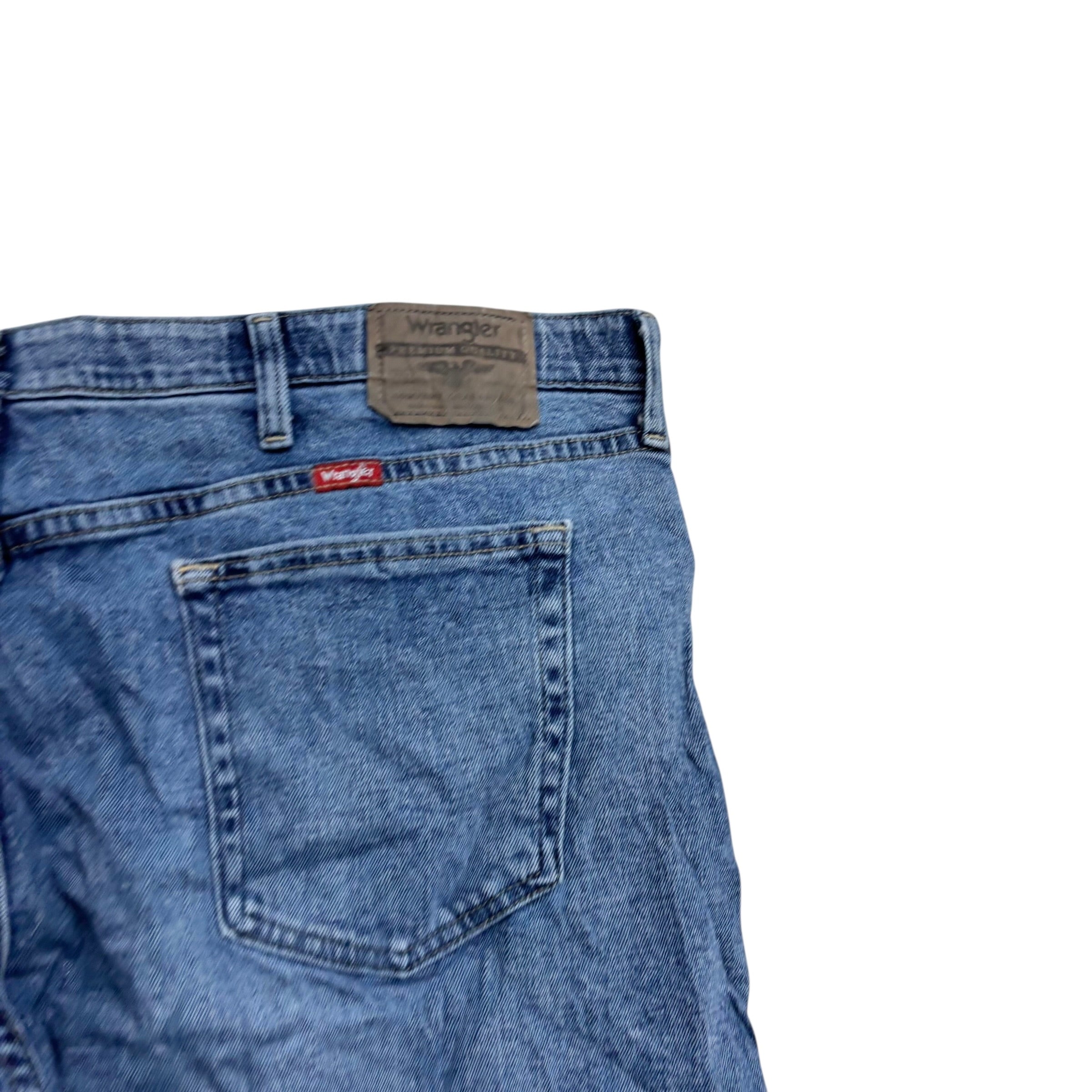 Wrangler Jeans W42 L30 Mens Mid Blue Relaxed Straight Fit Stretch Denim