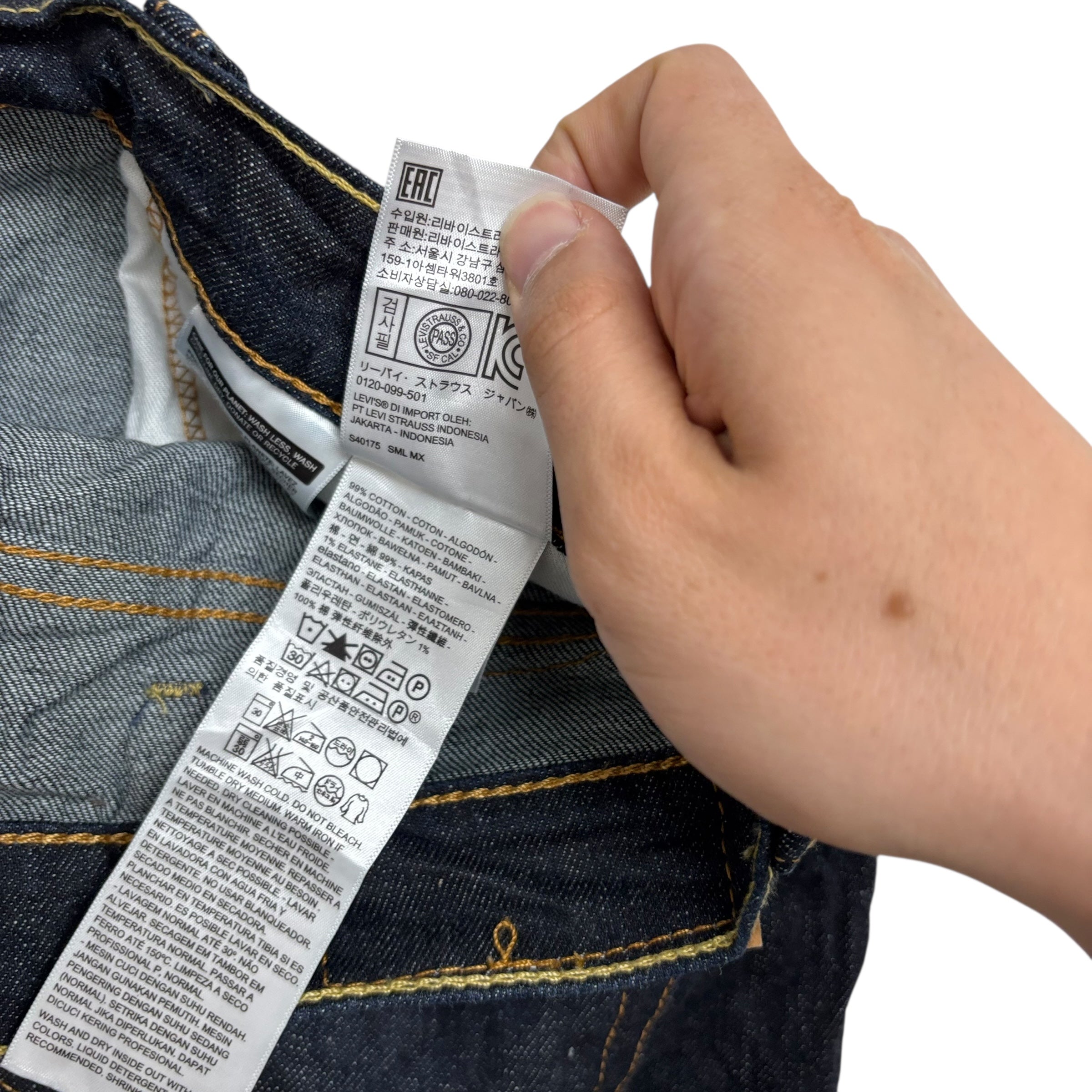 Levis 541 Jeans W38 L30 Mens Dark Blue Athletic Tapered Fit Stretch Denim (E)