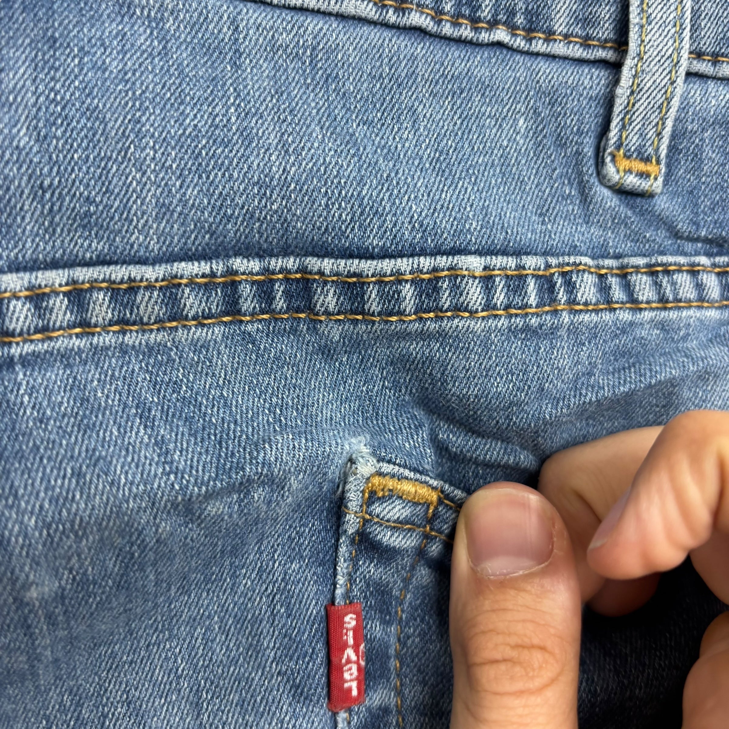 Levis 541 Jeans W40 L30 Mens Mid Blue Athletic Tapered Fit Stretch Denim