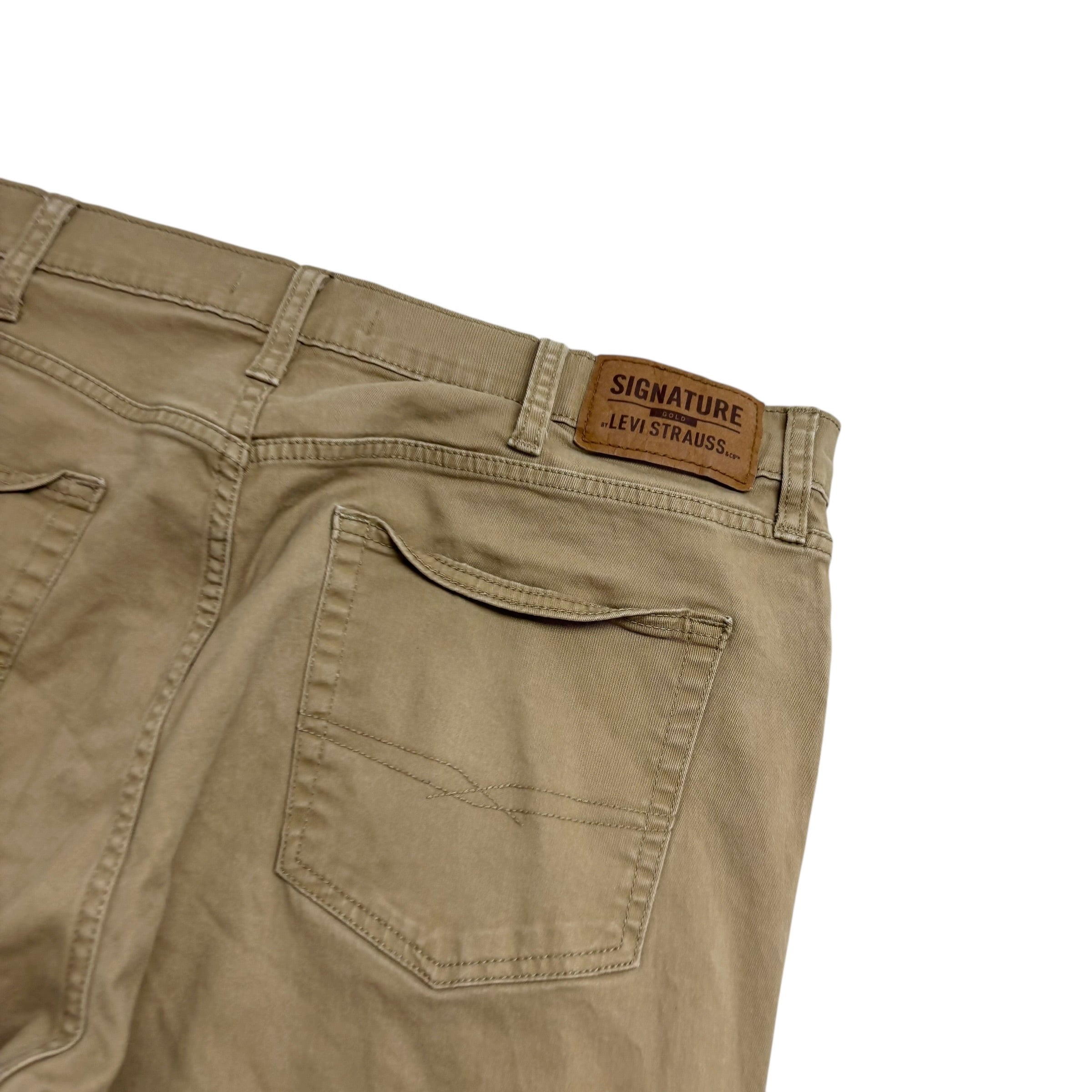 Levis Signature Trousers W38 L30 Mens Beige Athletic Straight Stretch Pants