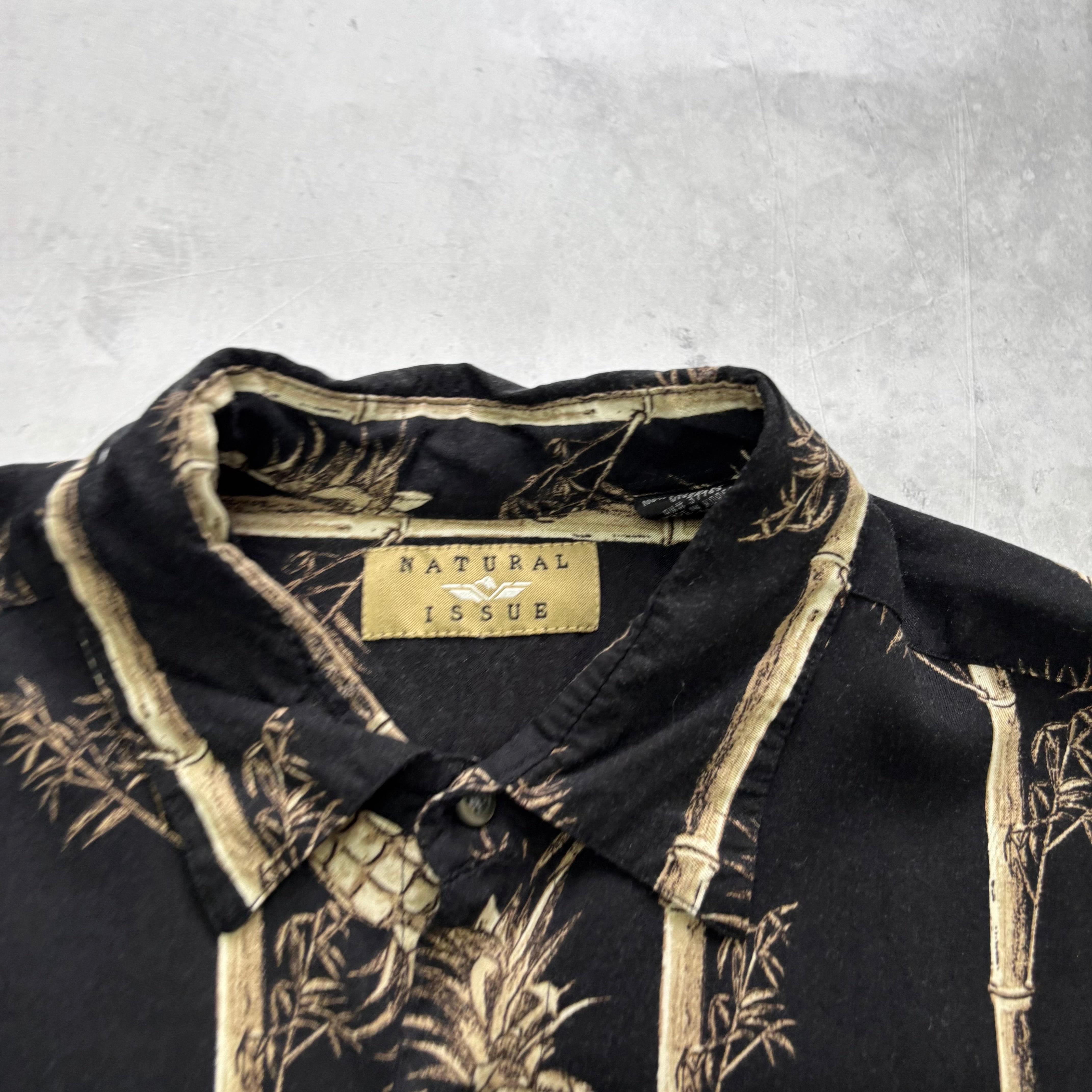 Vintage Hawaiian Shirt Mens Large Black Floral Aloha Short Sleeve Rayon (E)