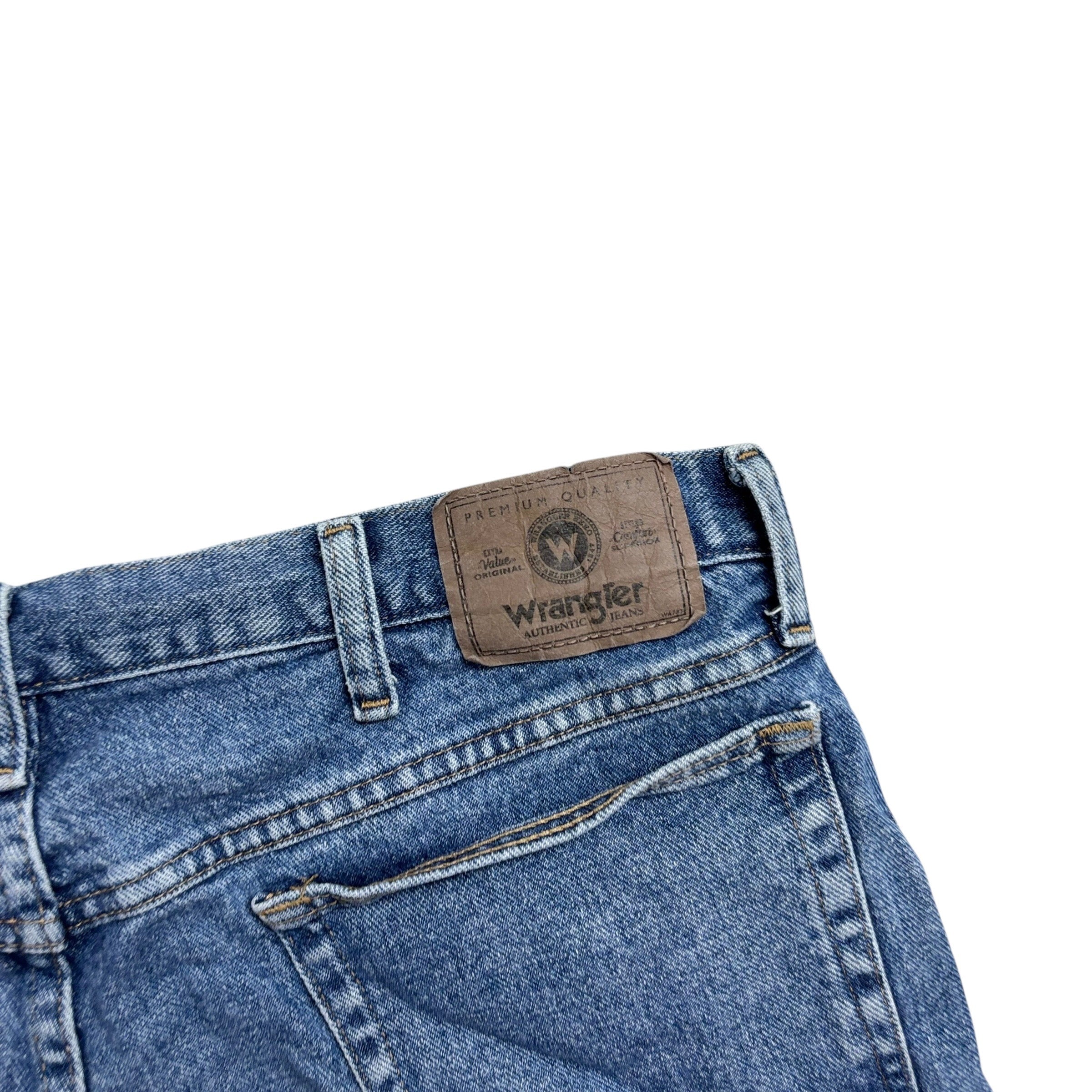 Vintage Wrangler Baggy Jorts W34 Mens Denim Shorts Mid Blue Relaxed Fit (F)