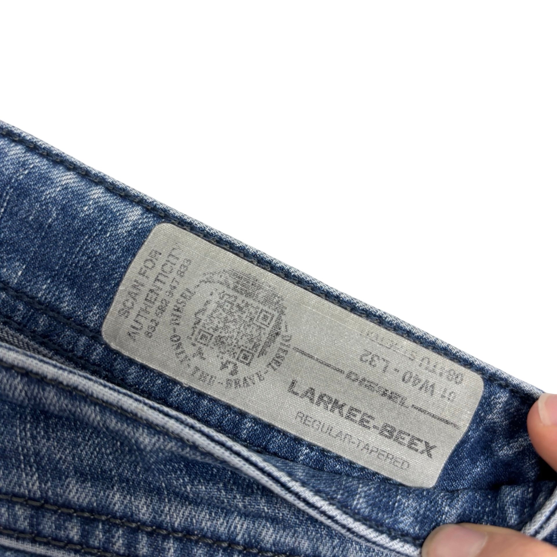 Diesel Larkee Beex Jeans W40 L32 Mens Navy Blue Regular Tapered Fit Stretch (E)