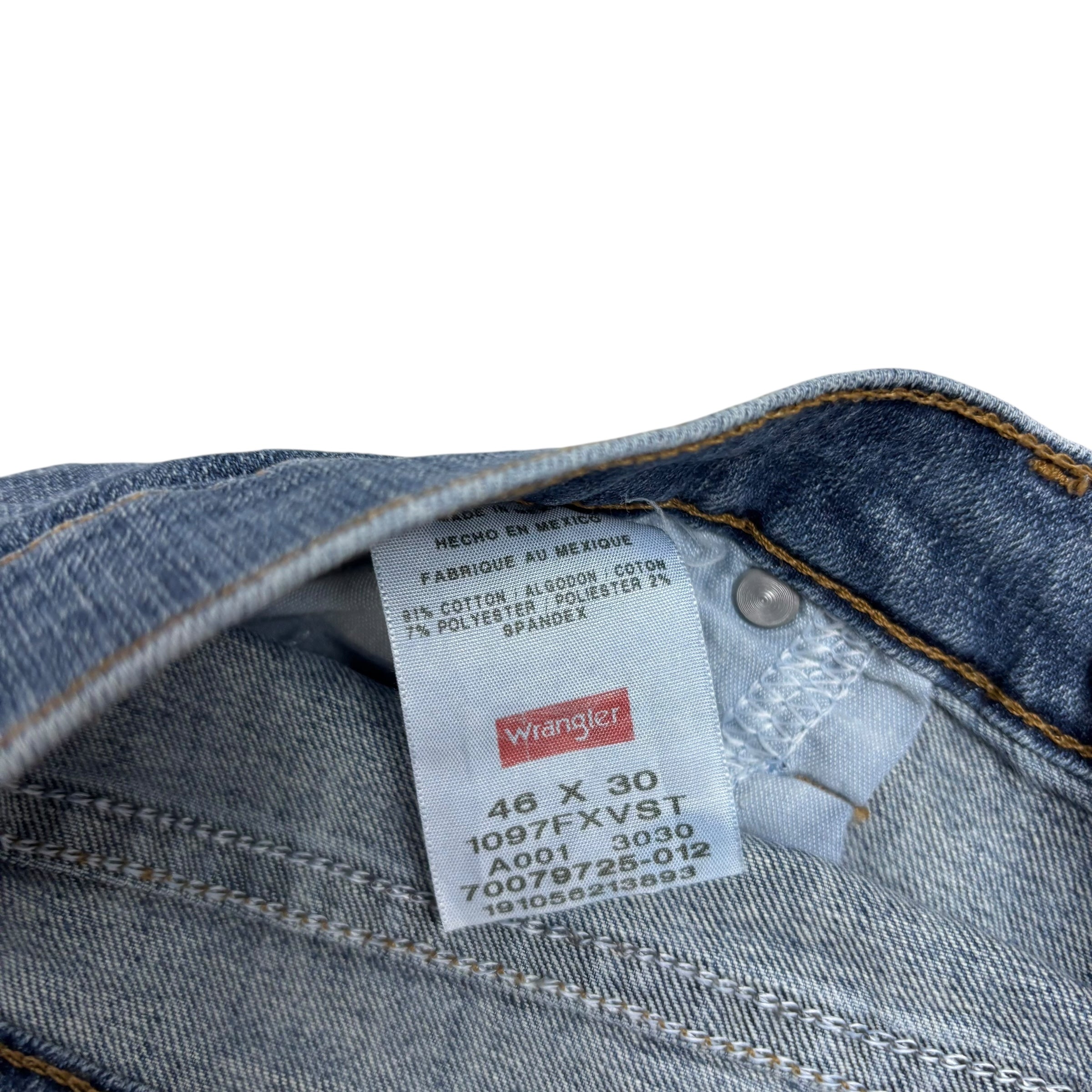 Wrangler Jeans W46 L30 Mens Mid Blue Relaxed Straight Fit Stretch Denim (E)