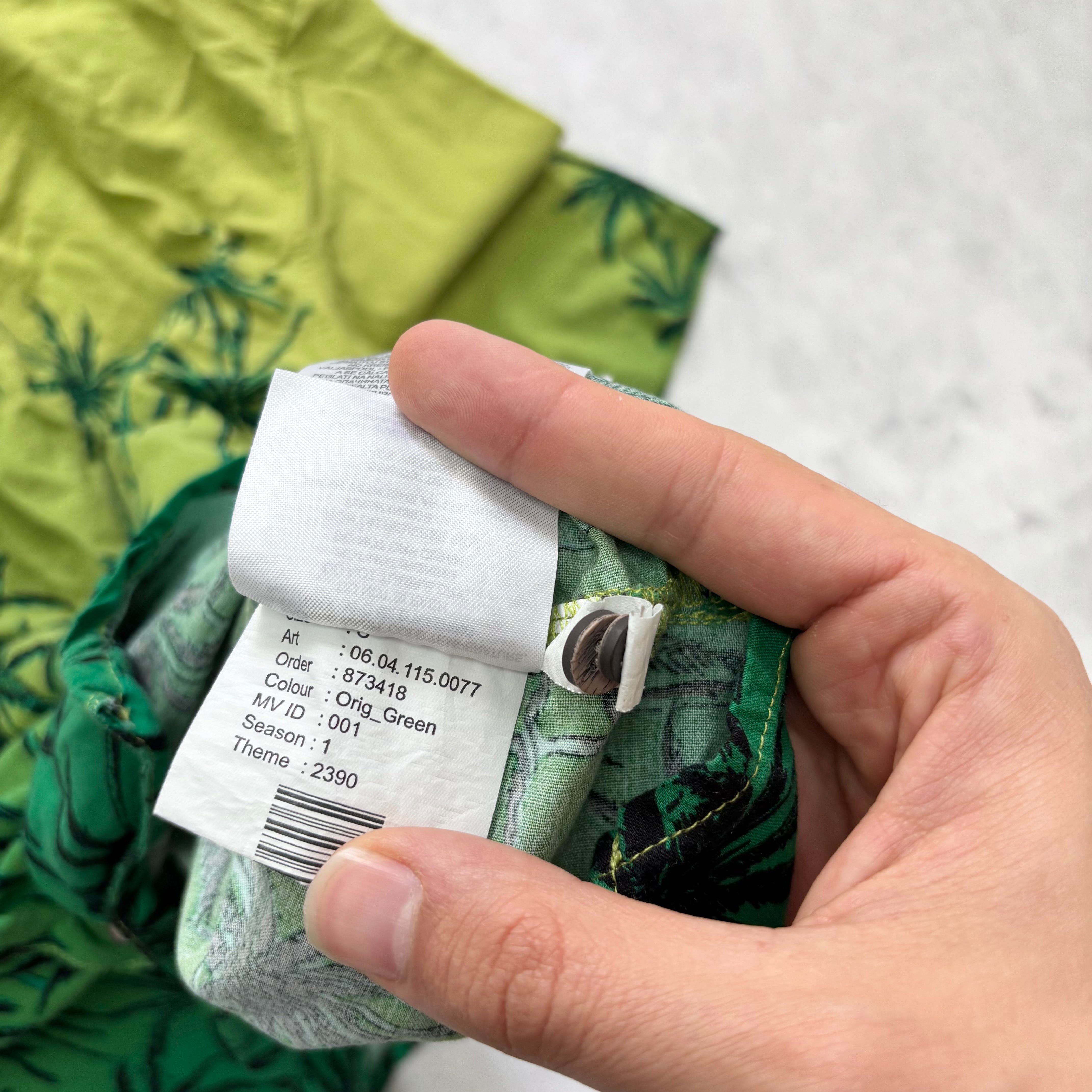 Vintage Hawaiian Shirt Mens Small Green Floral Aloha Short Sleeve Cotton (E)