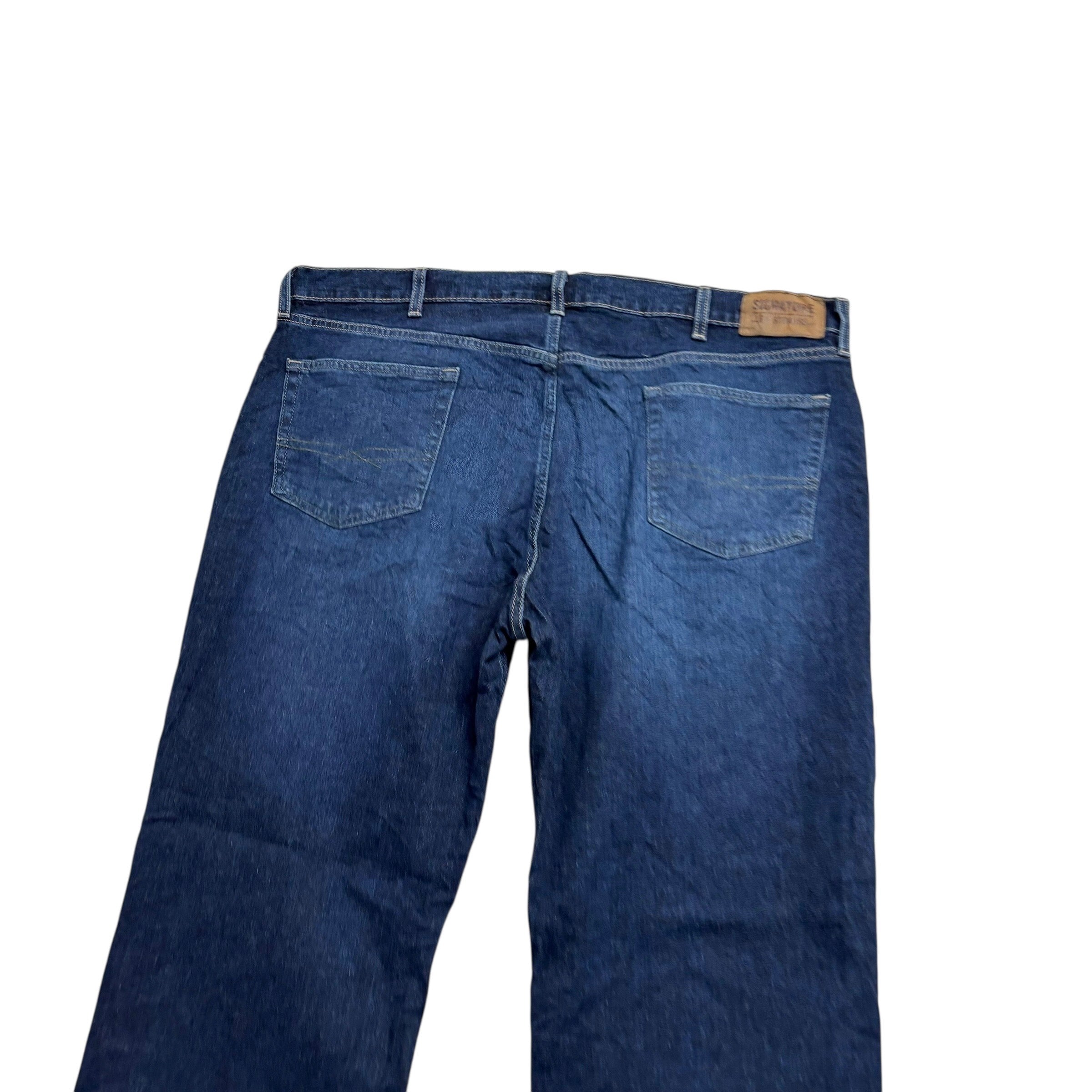 Levis Signature Jeans W44 L30 Mens Dark Blue Relaxed Straight Stretch Denim (E)
