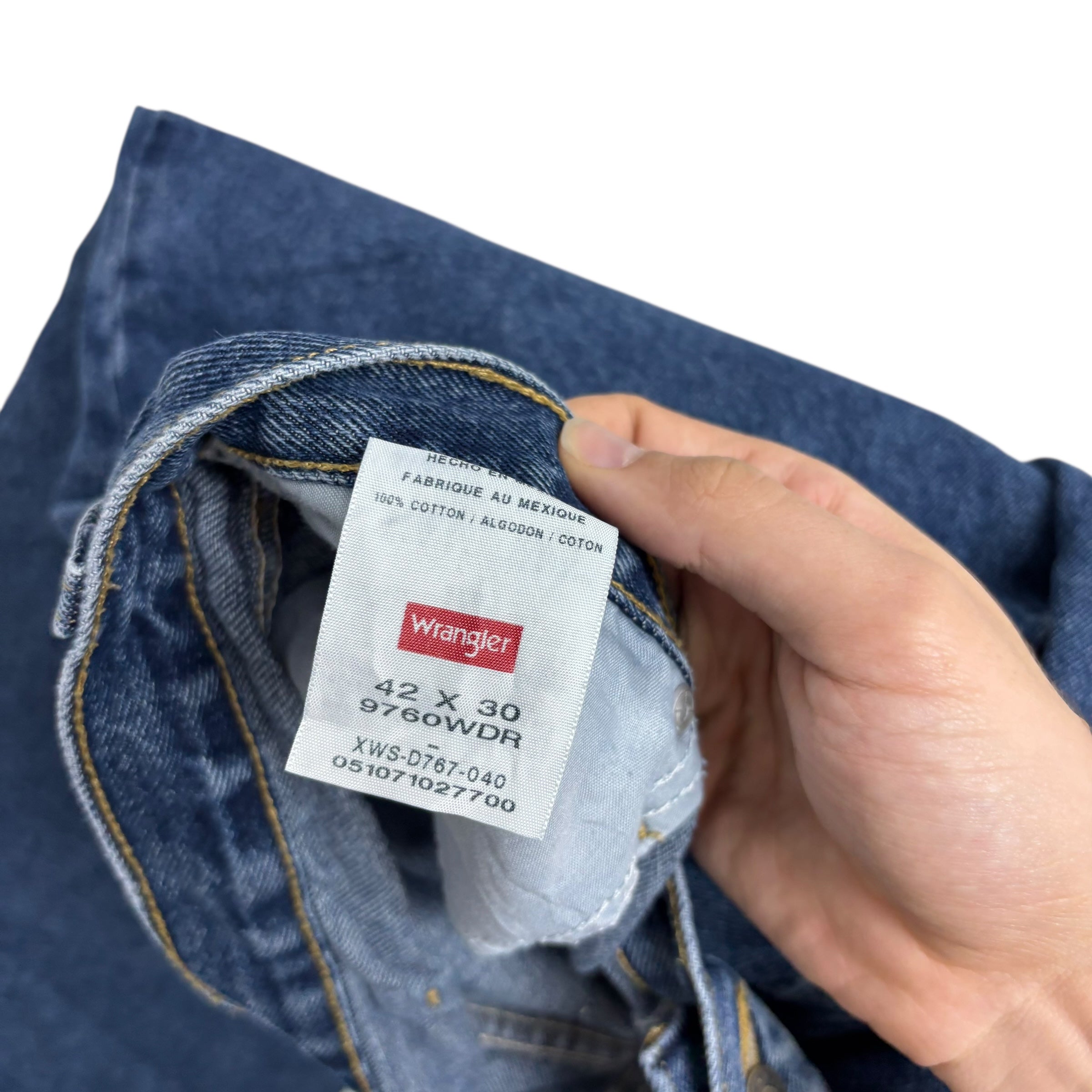 Wrangler Jeans W42 L30 Mens Light Blue Relaxed Straight Fit Denim (E)