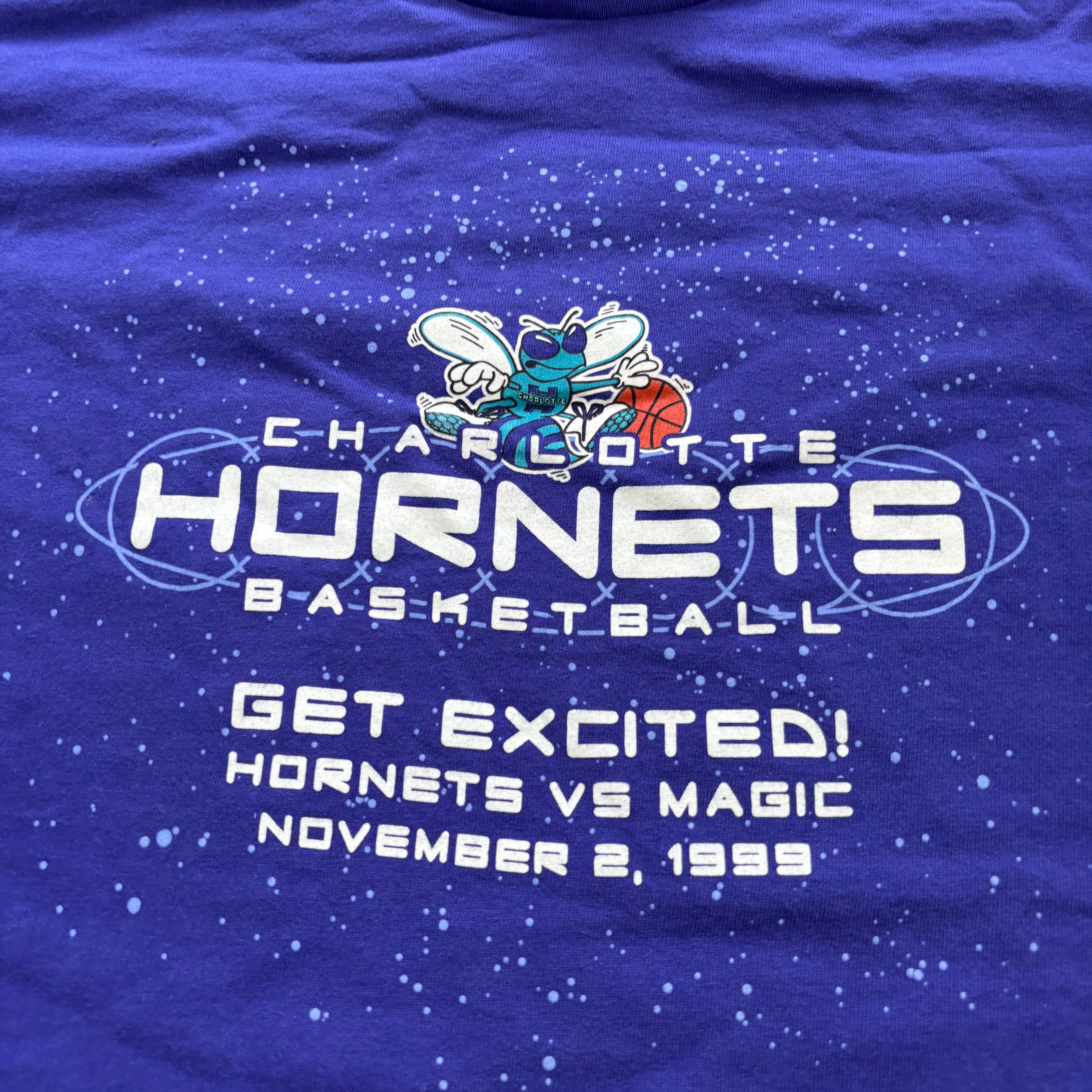Vintage T Shirt Mens XL Purple Single Stitch Graphic Print 90s NBA Hornets