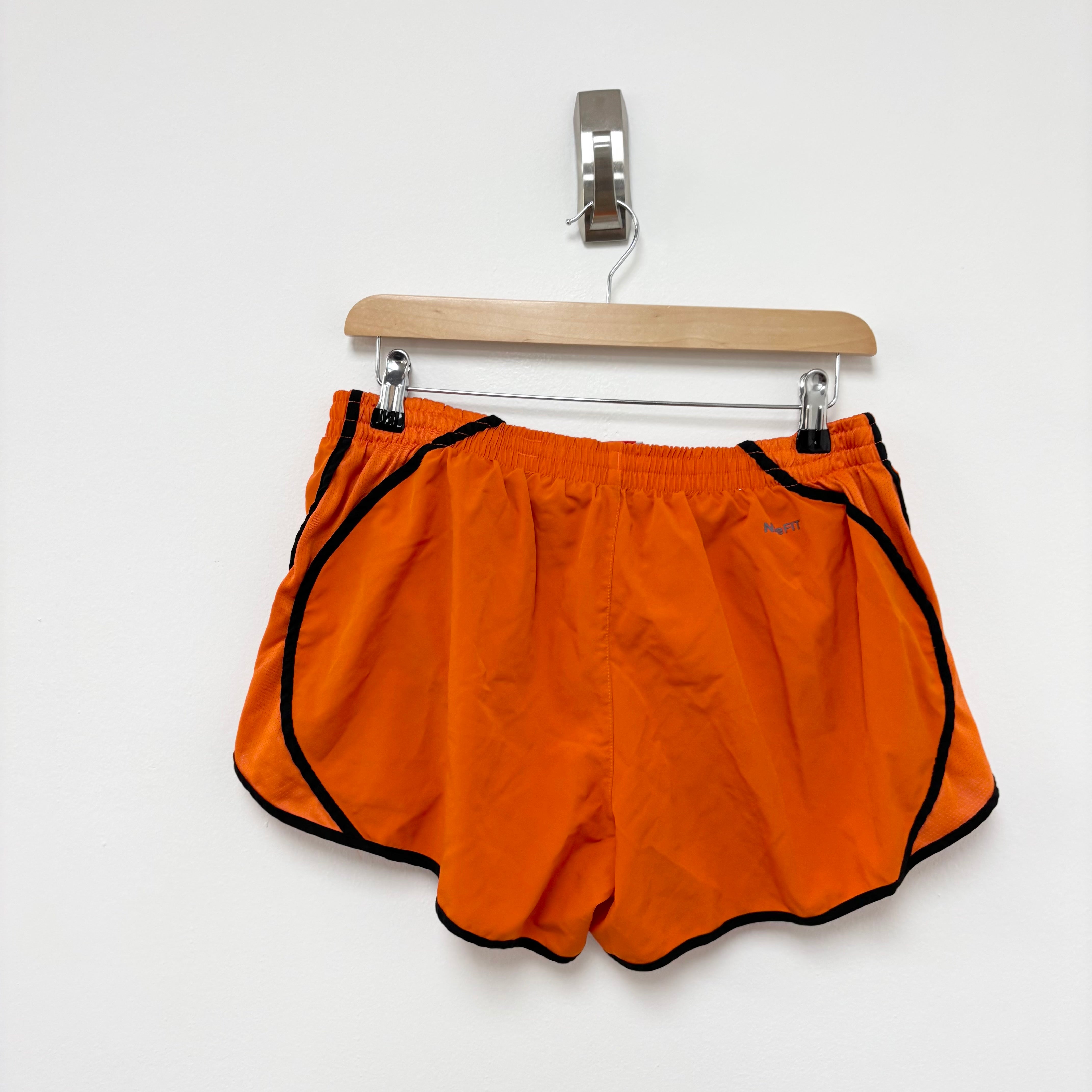 Nike Shorts Womens Large Orange Dri Fit Running Sports Gym Athletic (E)