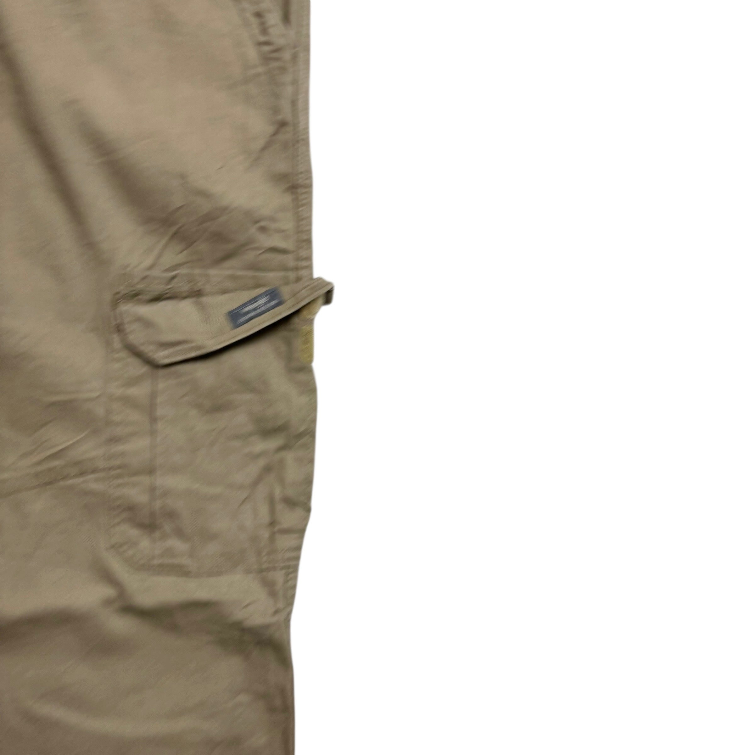 Wrangler Cargo Pants W48 L31 Mens Beige Baggy Relaxed Straight Fit Stretch