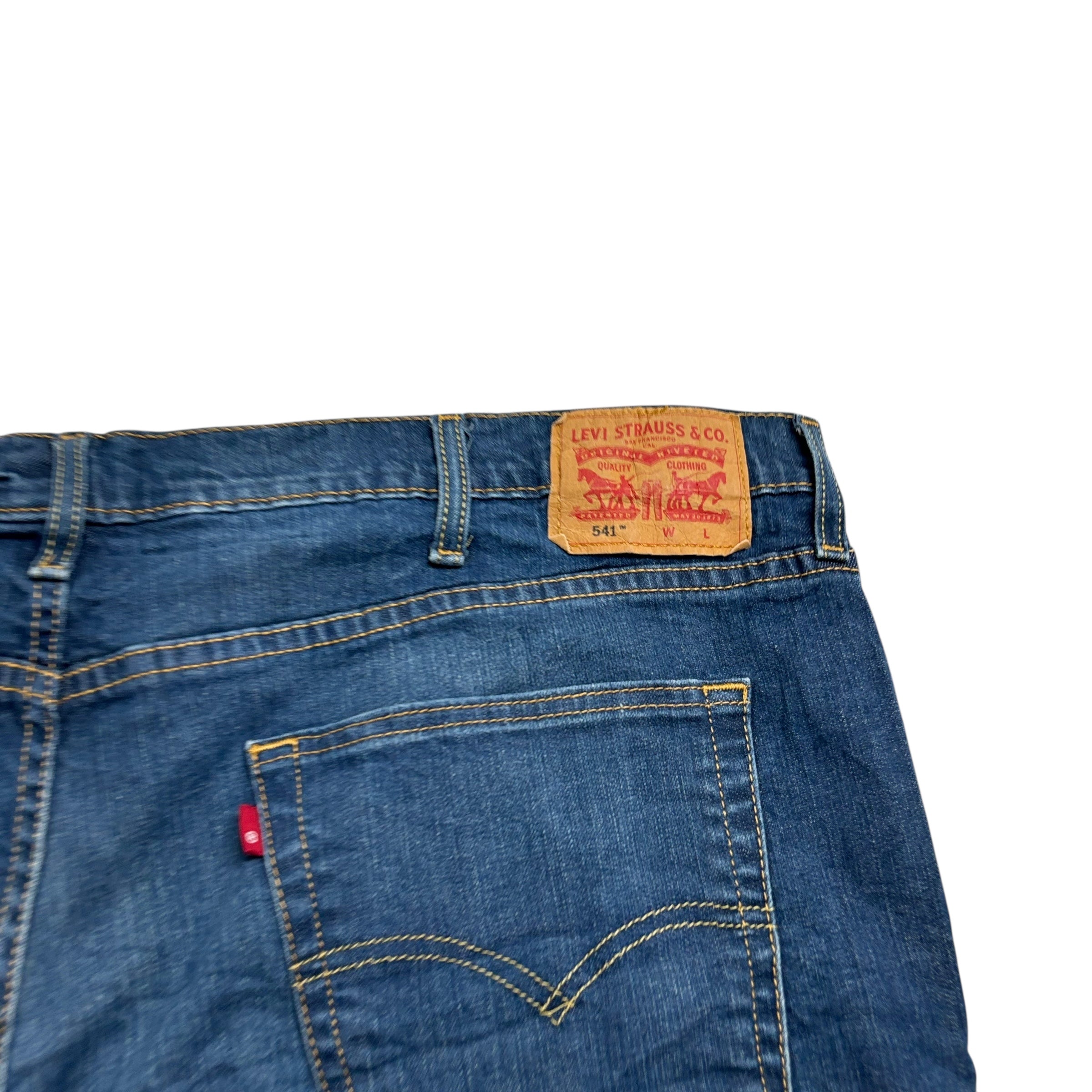 Levis 541 Jeans W46 L30 Mens Dark Blue Athletic Tapered Fit Stretch Denim (E)