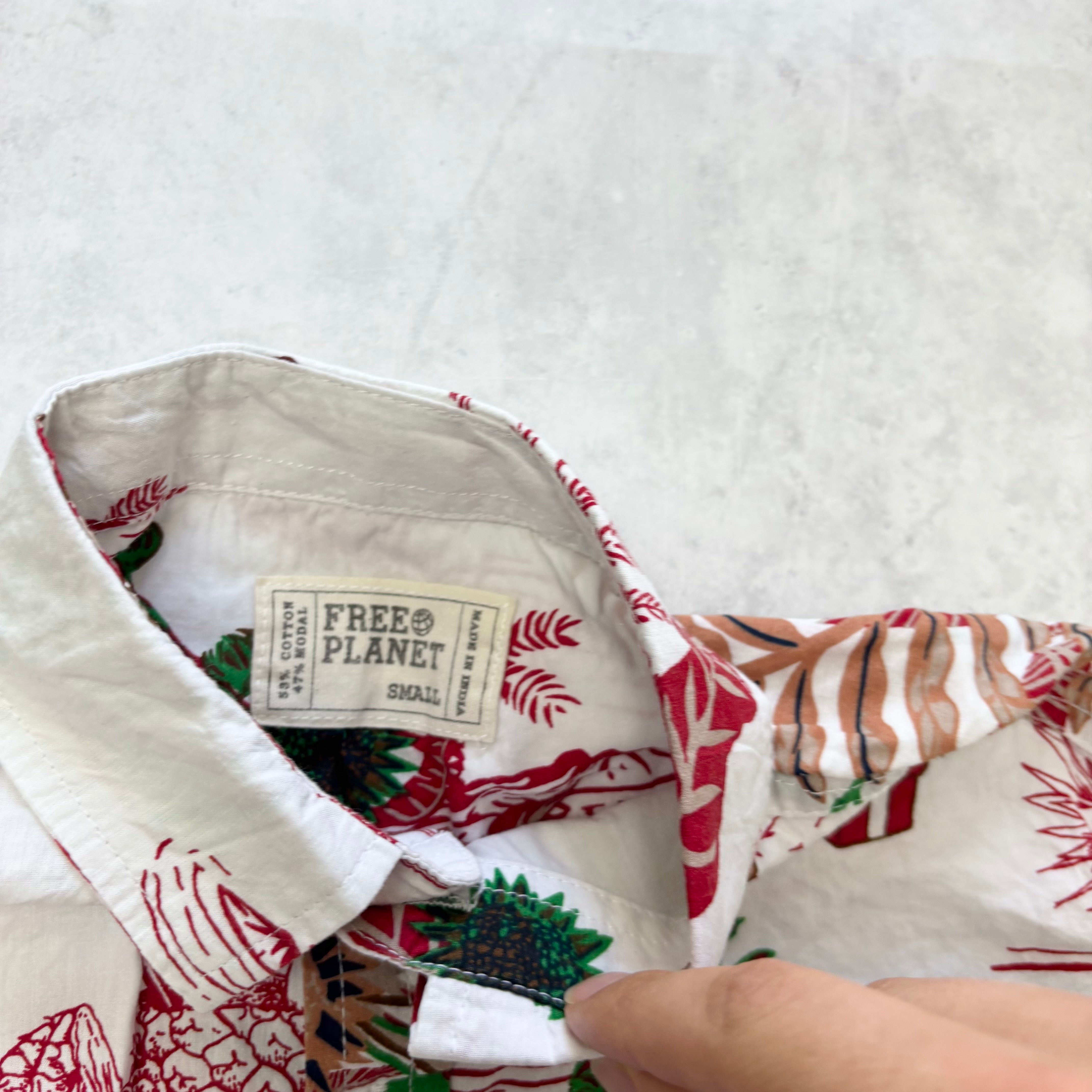 Hawaiian Shirt Mens Small White Floral Aloha Short Sleeve Cotton (E)