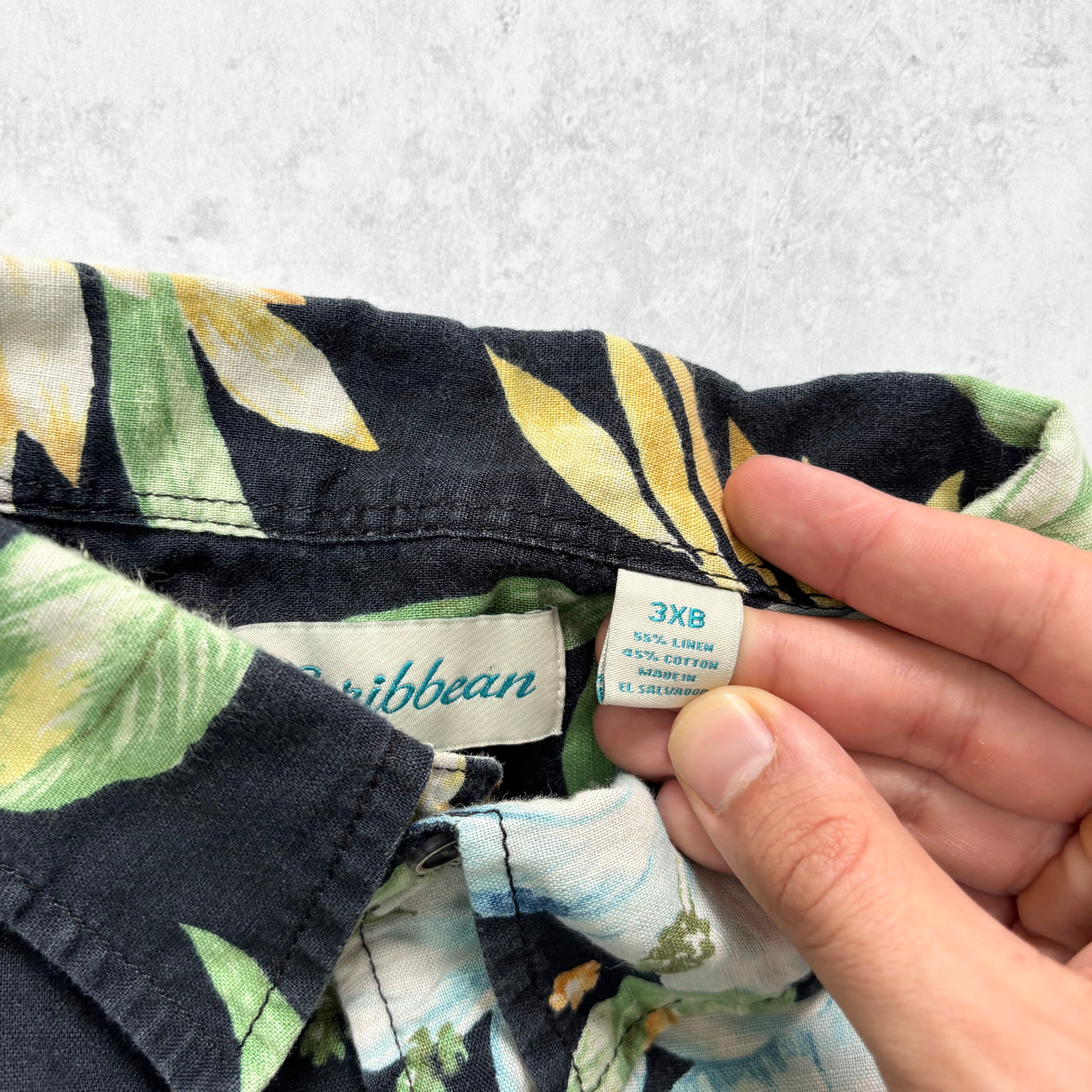 Vintage Hawaiian Shirt Mens 3XB 3XL Black Aloha Floral Short Sleeve Linen (E)