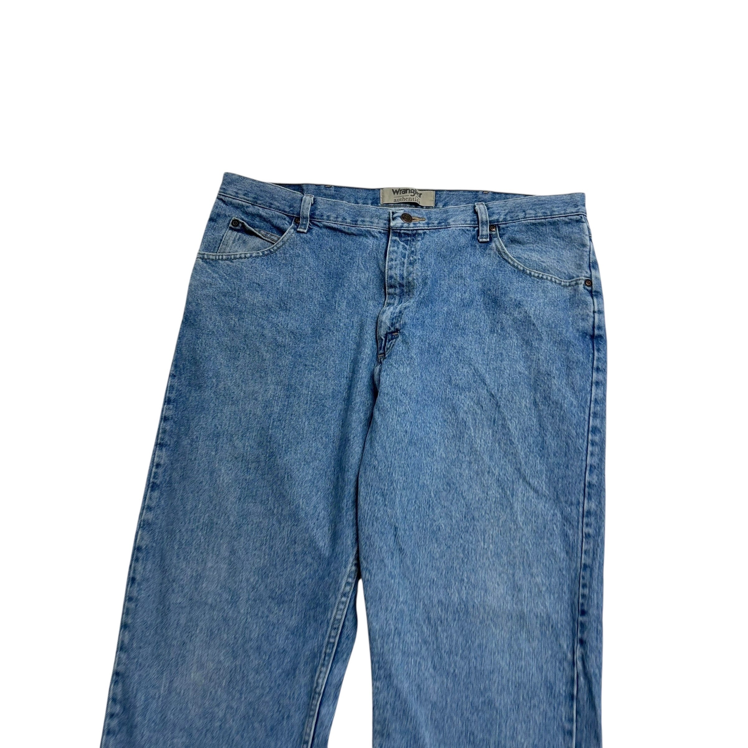 Wrangler Jeans W40 L32 Mens Light Blue Relaxed Straight Fit Vintage Denim (E)