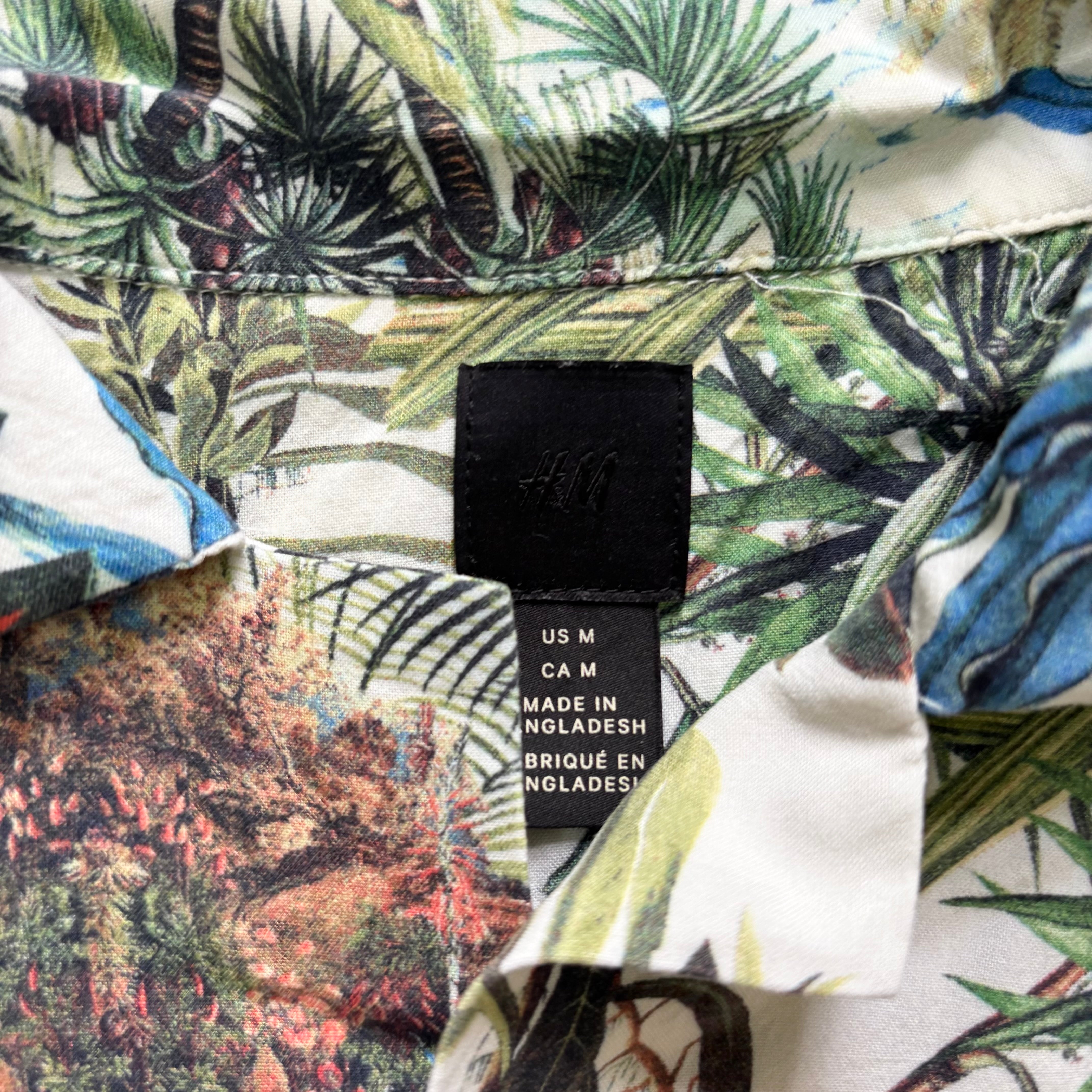 H&M Hawaiian Shirt Mens Medium Regular Fit Short Sleeve Viscose (E)