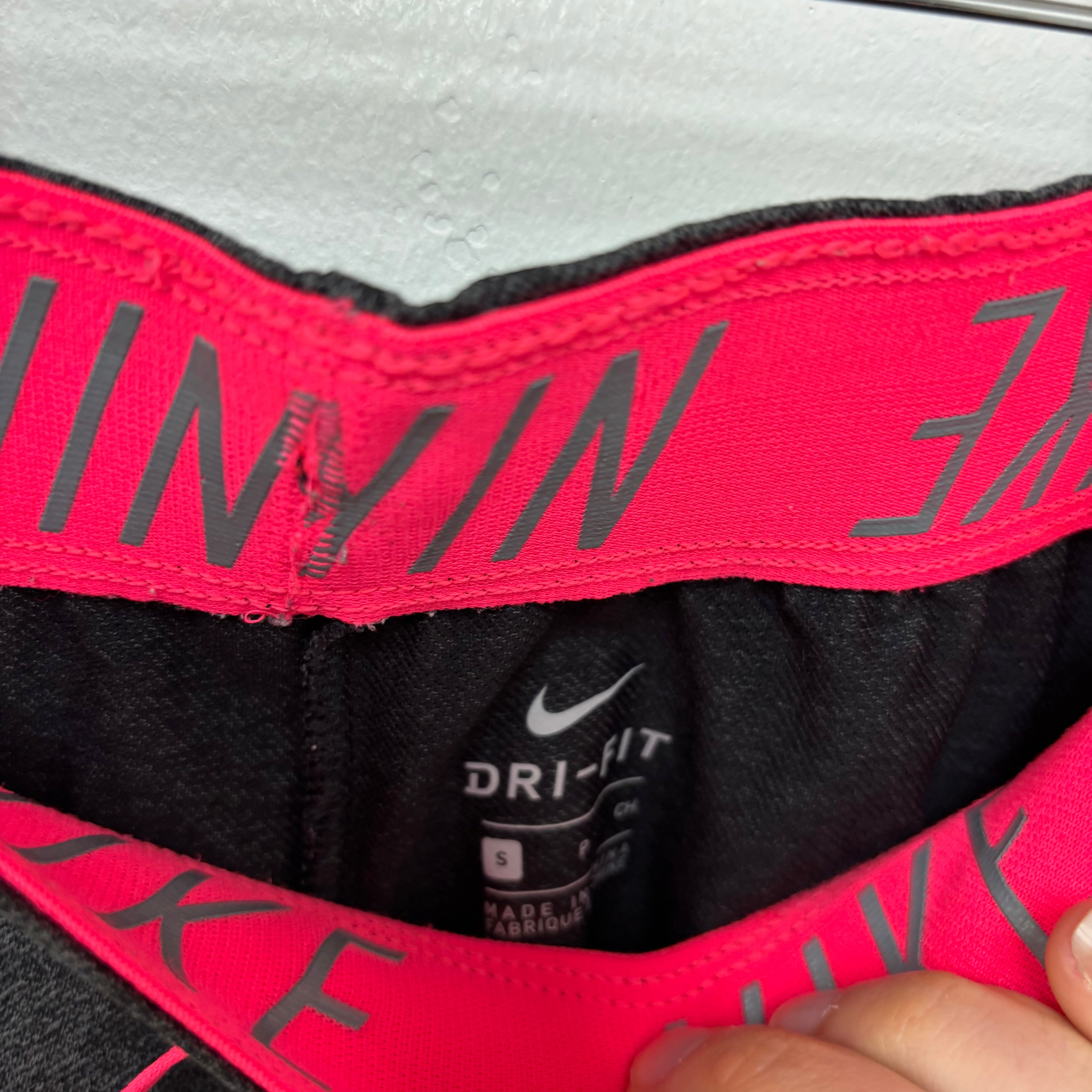 Nike Shorts Womens Small Grey Dri Fit Running Sports Gym Athletic (E)