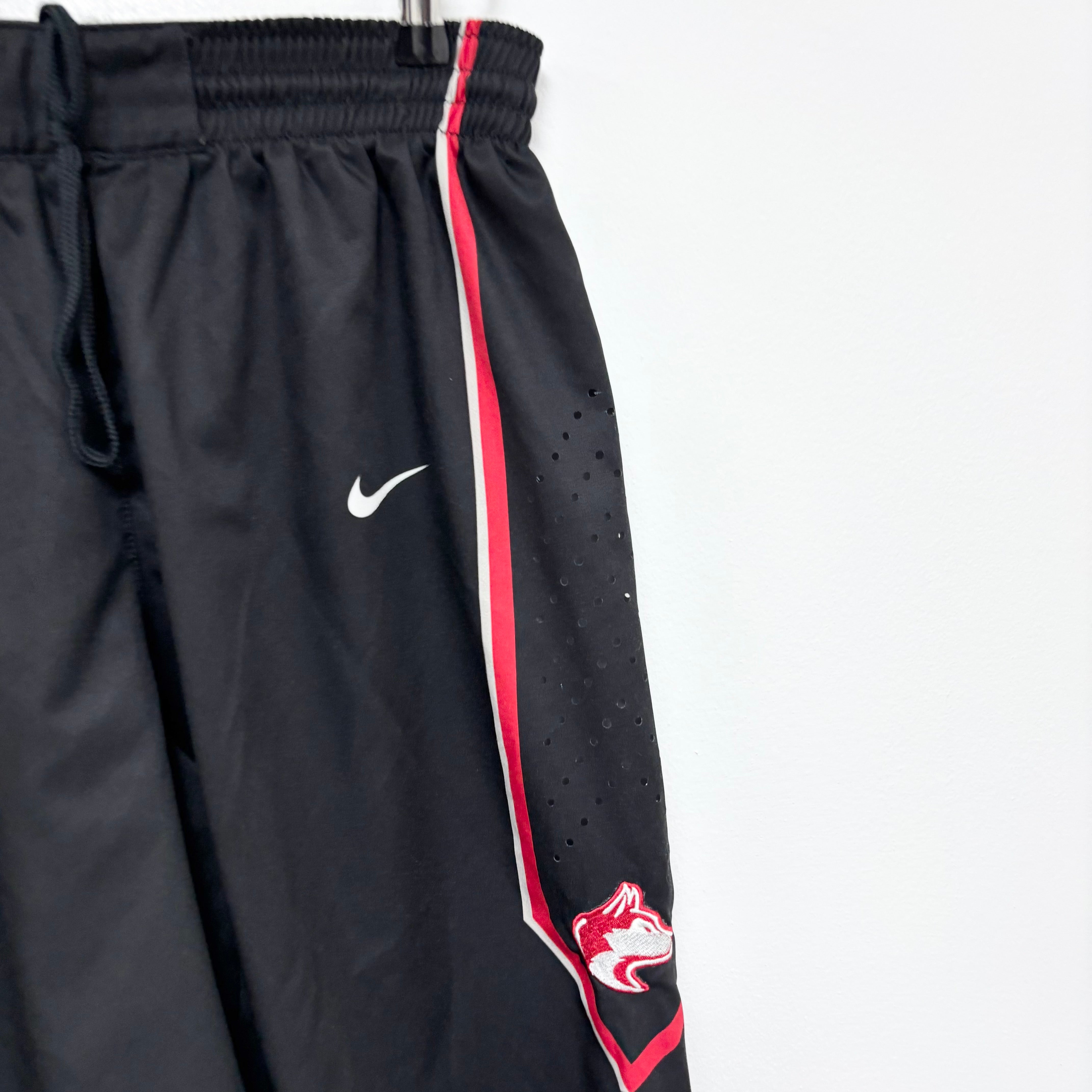 Nike Shorts Mens Small Black Running Sports Gym Athletic Pockets (E)