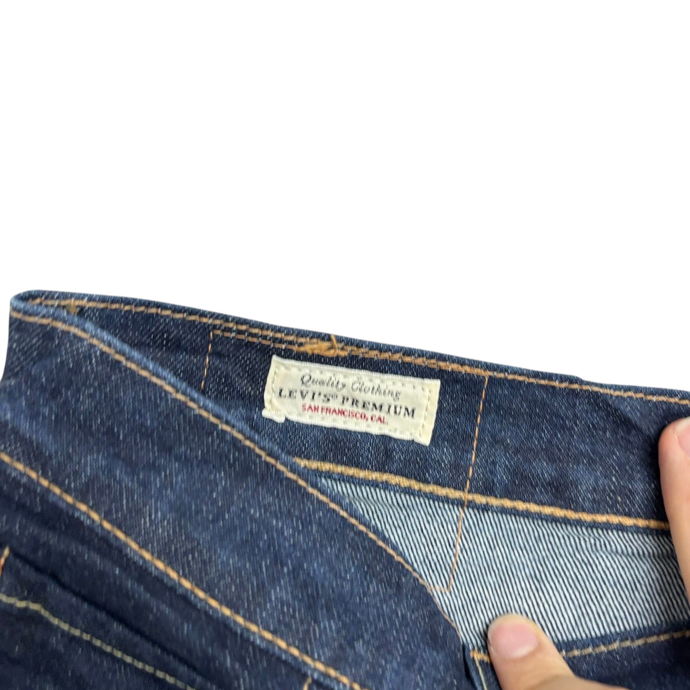 Levis 511 Jeans W32 L34 Mens Dark Blue Slim Fit Stretch Premium Denim (E)