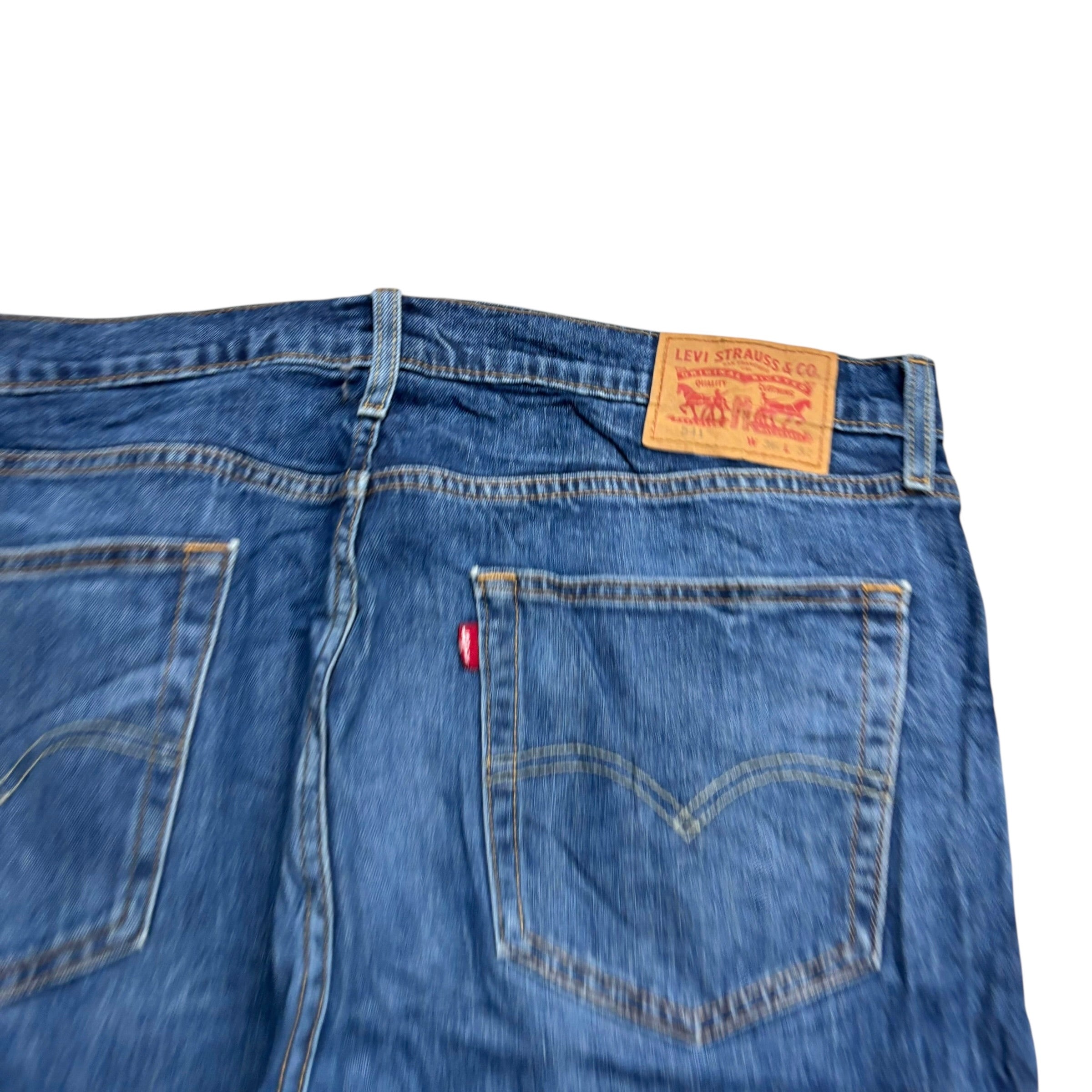 Levis 541 Jeans W36 L32 Mens Mid Blue Athletic Tapered Fit Stretch Denim (E)