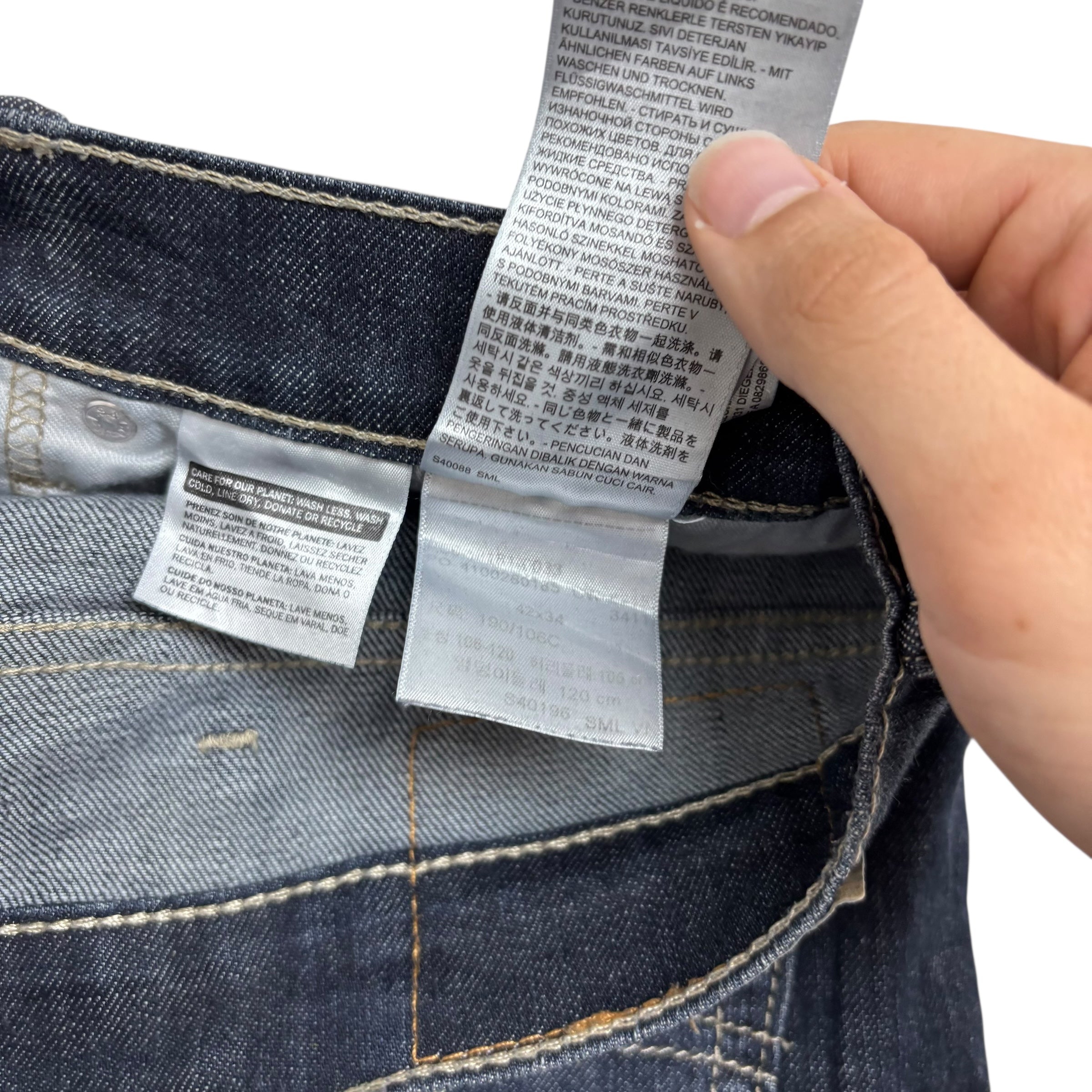 Levis 541 Jeans W44 L34 Mens Dark Blue Athletic Tapered Fit Stretch Denim