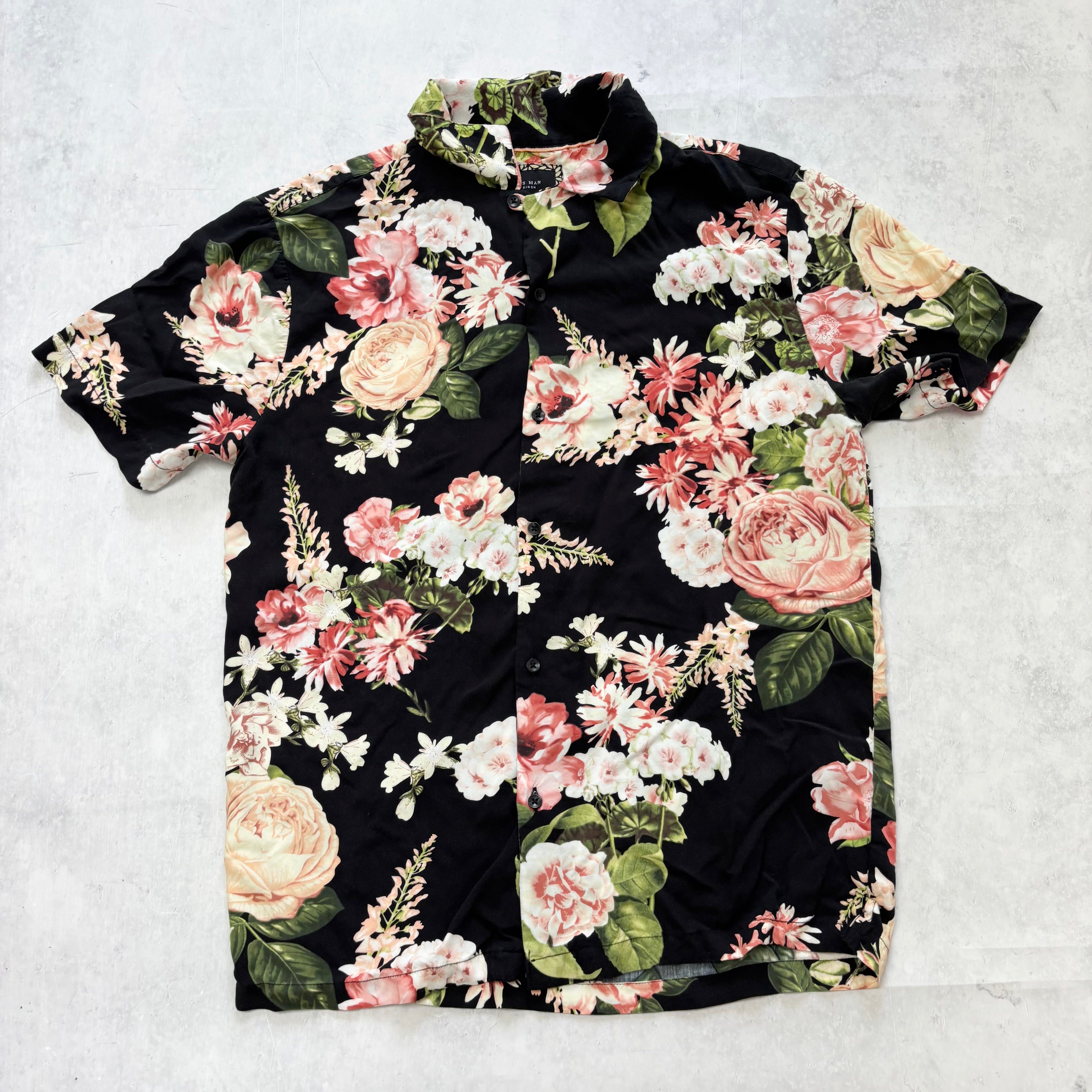 Hawaiian Shirt Mens Small Black Floral Aloha Short Sleeve Viscose (E)