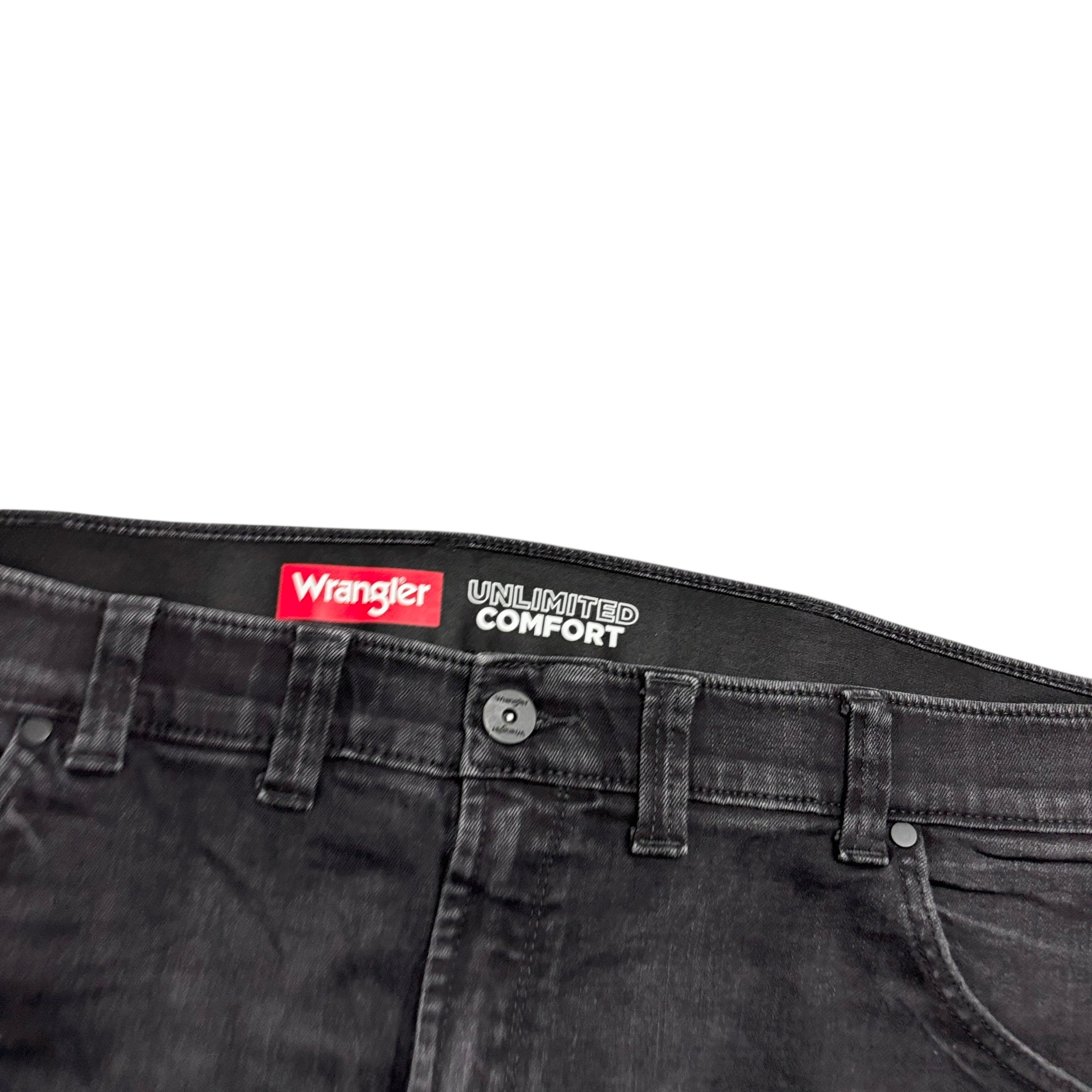 Wrangler Jeans W46 L30 Mens Black Slim Fit Stretch Denim (E)