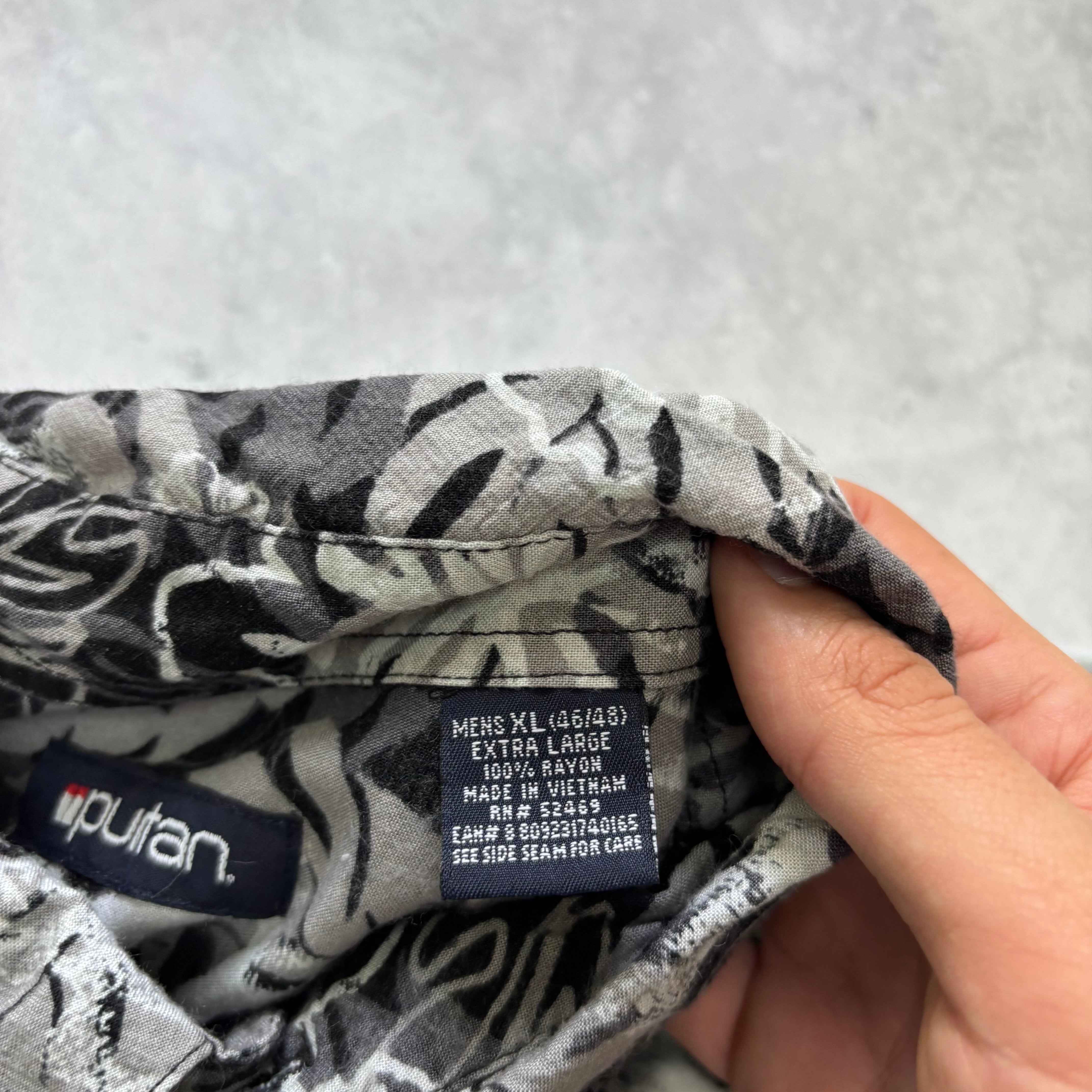 Vintage Hawaiian Shirt Mens XL Grey Floral Aloha Short Sleeve Rayon (E)