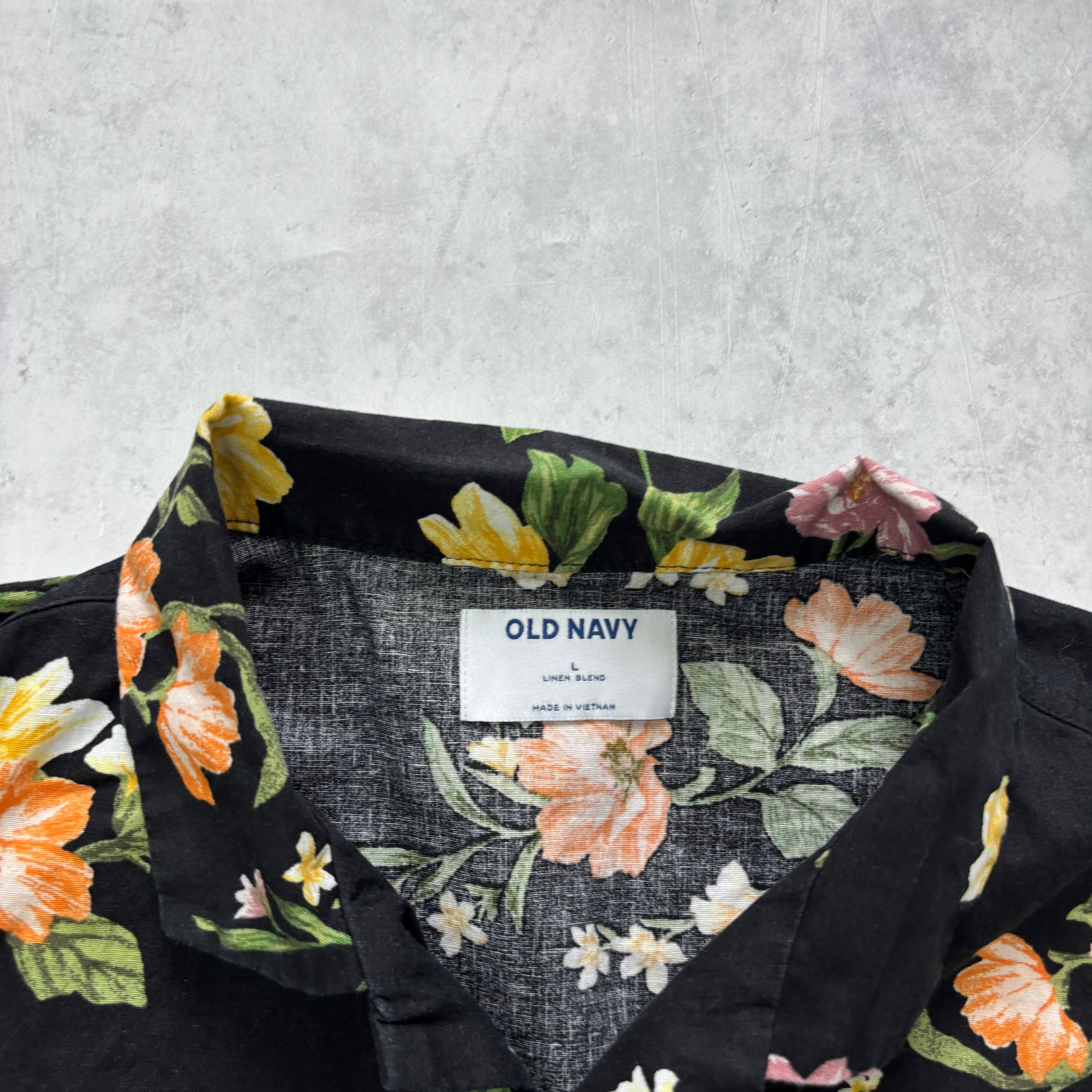 Old Navy Hawaiian Shirt Mens Large Black Floral Aloha Short Sleeve Linen (E)