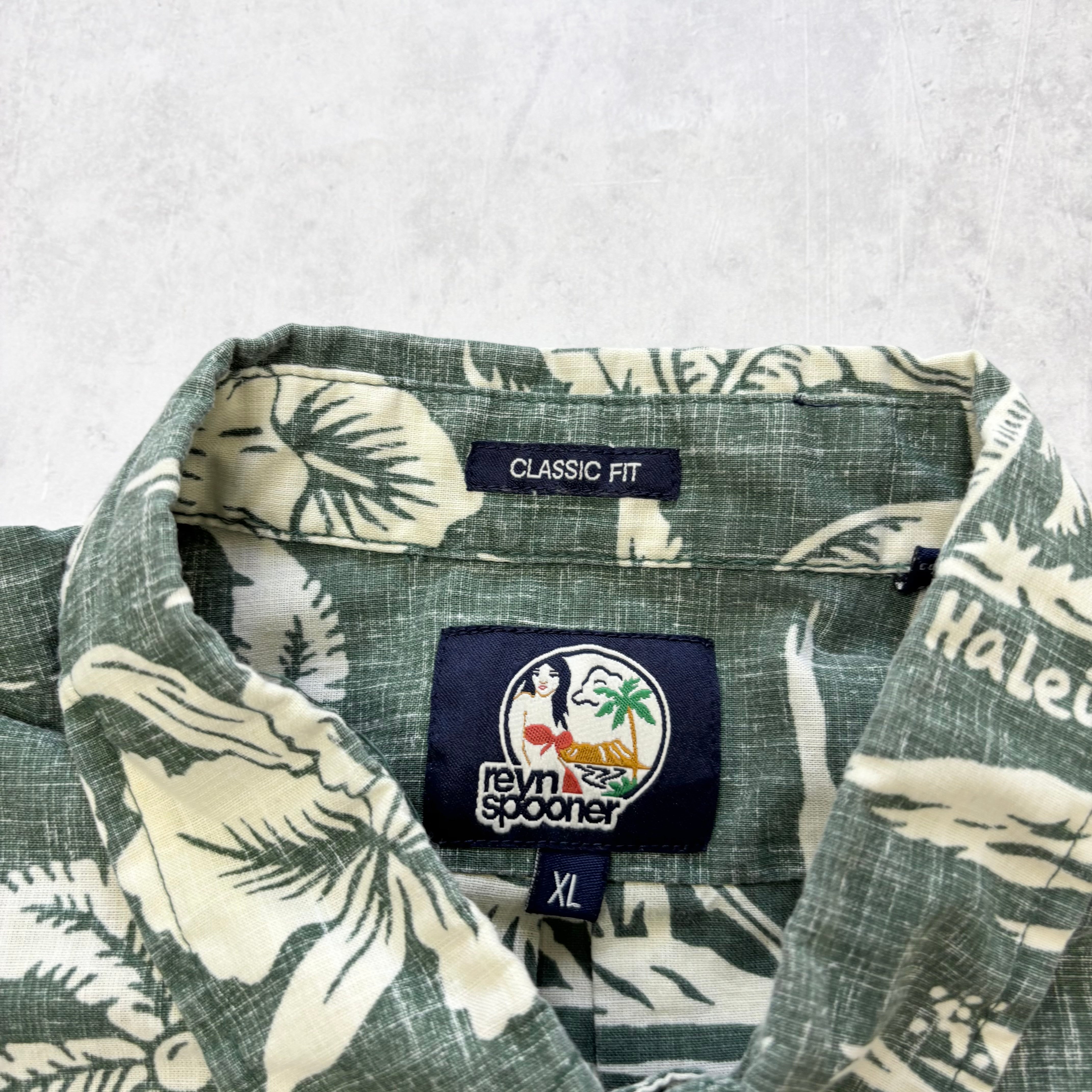 Vintage Hawaiian Shirt Mens XL Green Short Sleeve Reyn Spooner Cotton (E)
