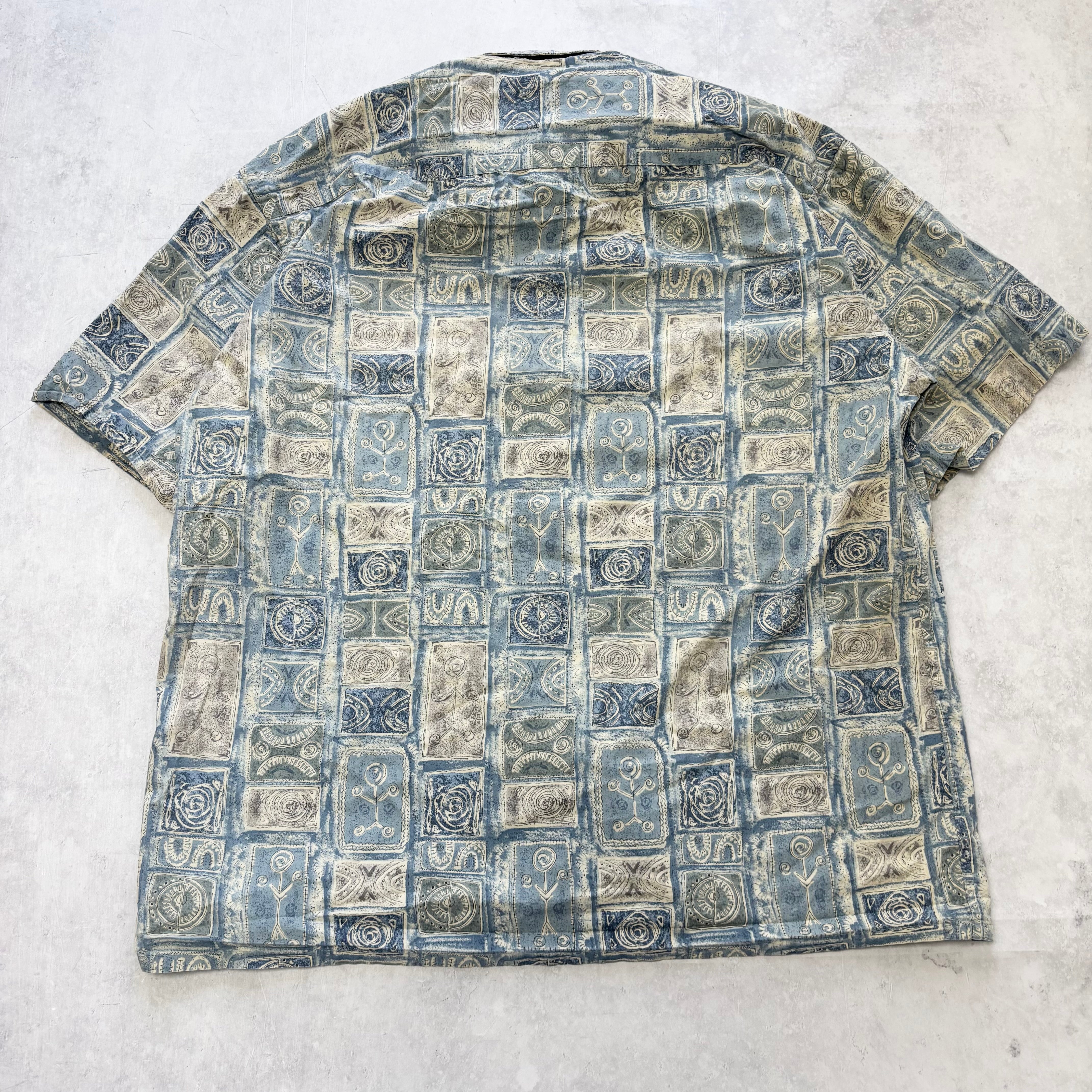Vintage Hawaiian Shirt Mens Large Blue Pattern Abstact Short Sleeve Rayon (E)
