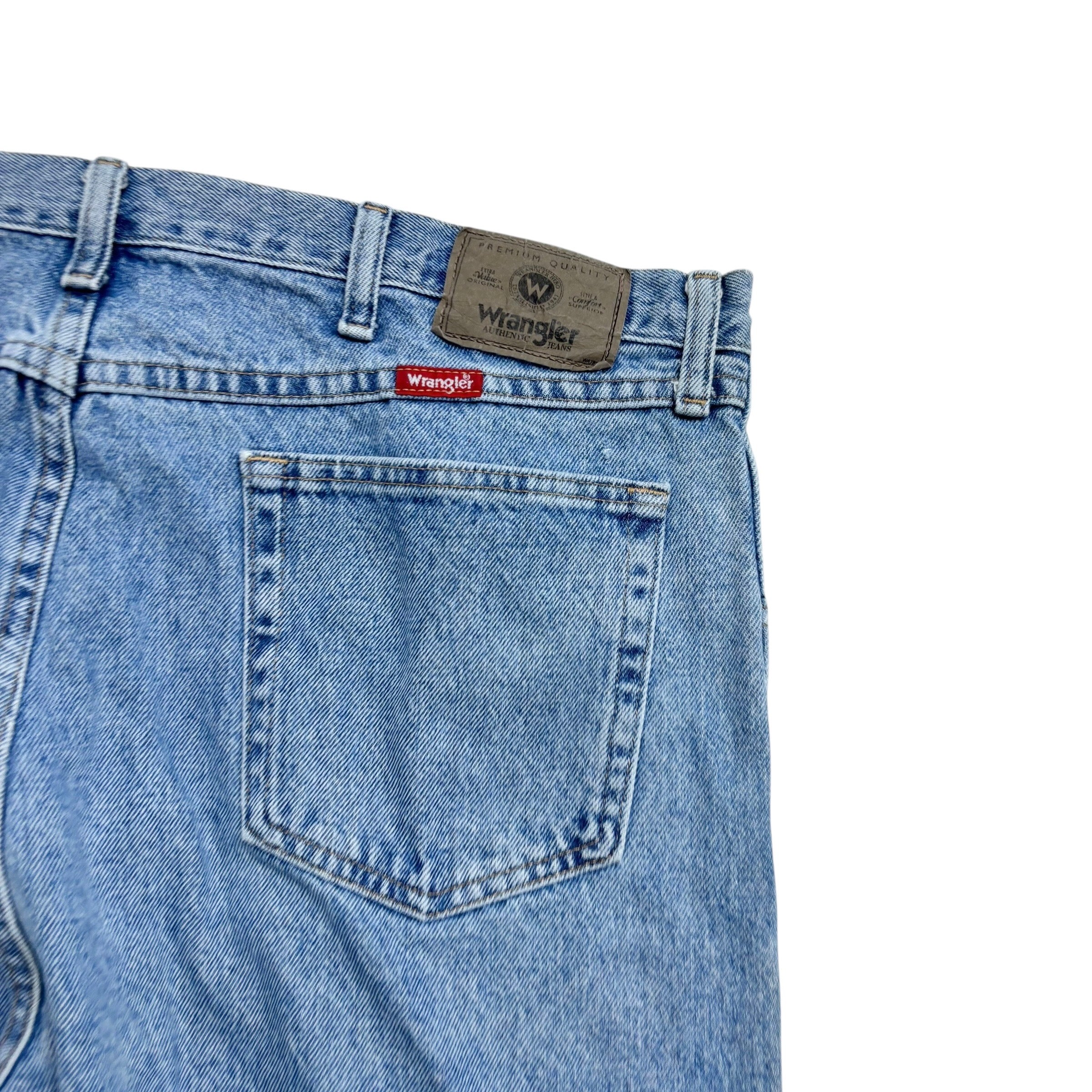 Wrangler Jeans W40 L30 Mens Light Blue Regular Straight Fit Vintage Denim