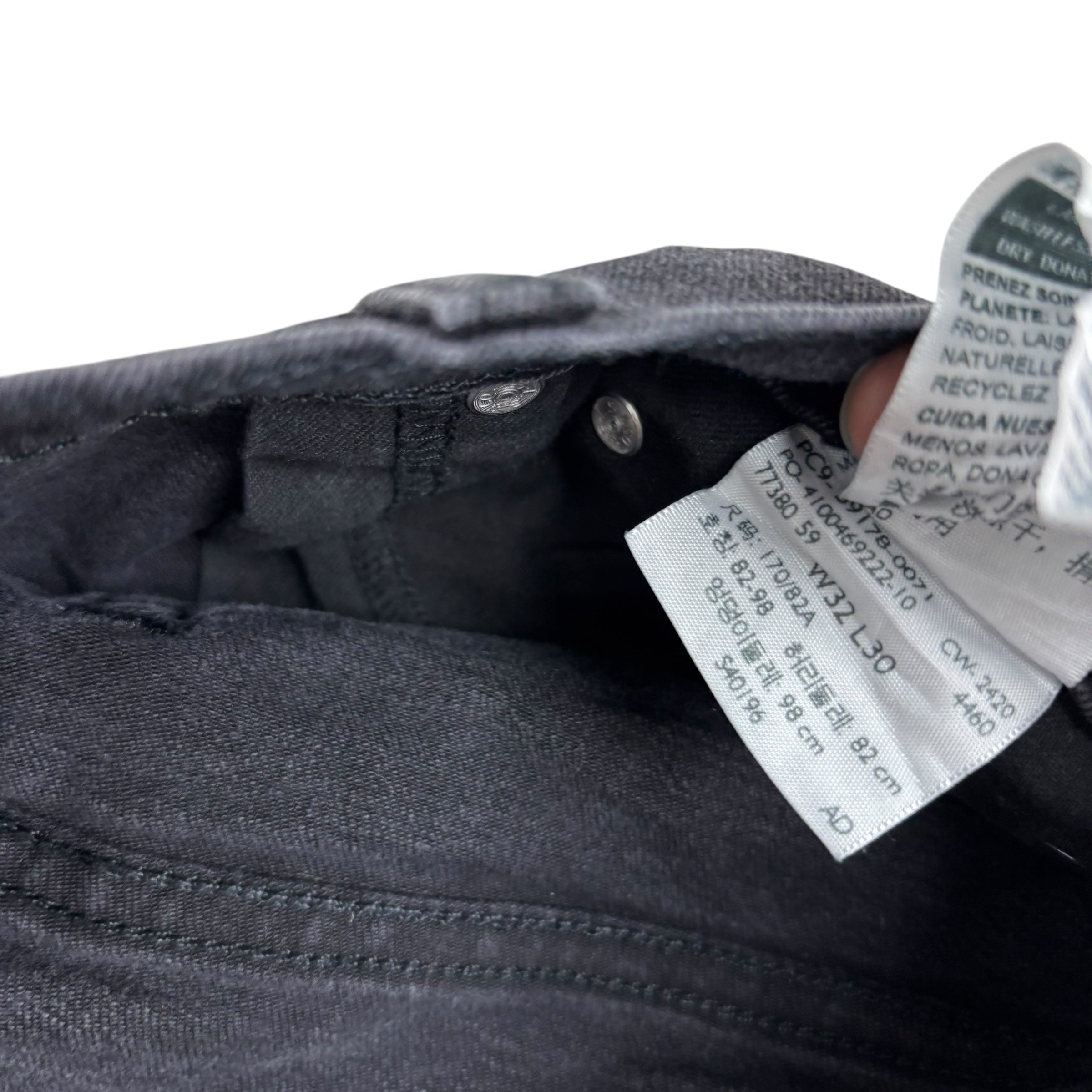 Levis Signature Jeans W32 L30 Mens Black Slim Fit Stretch Denim