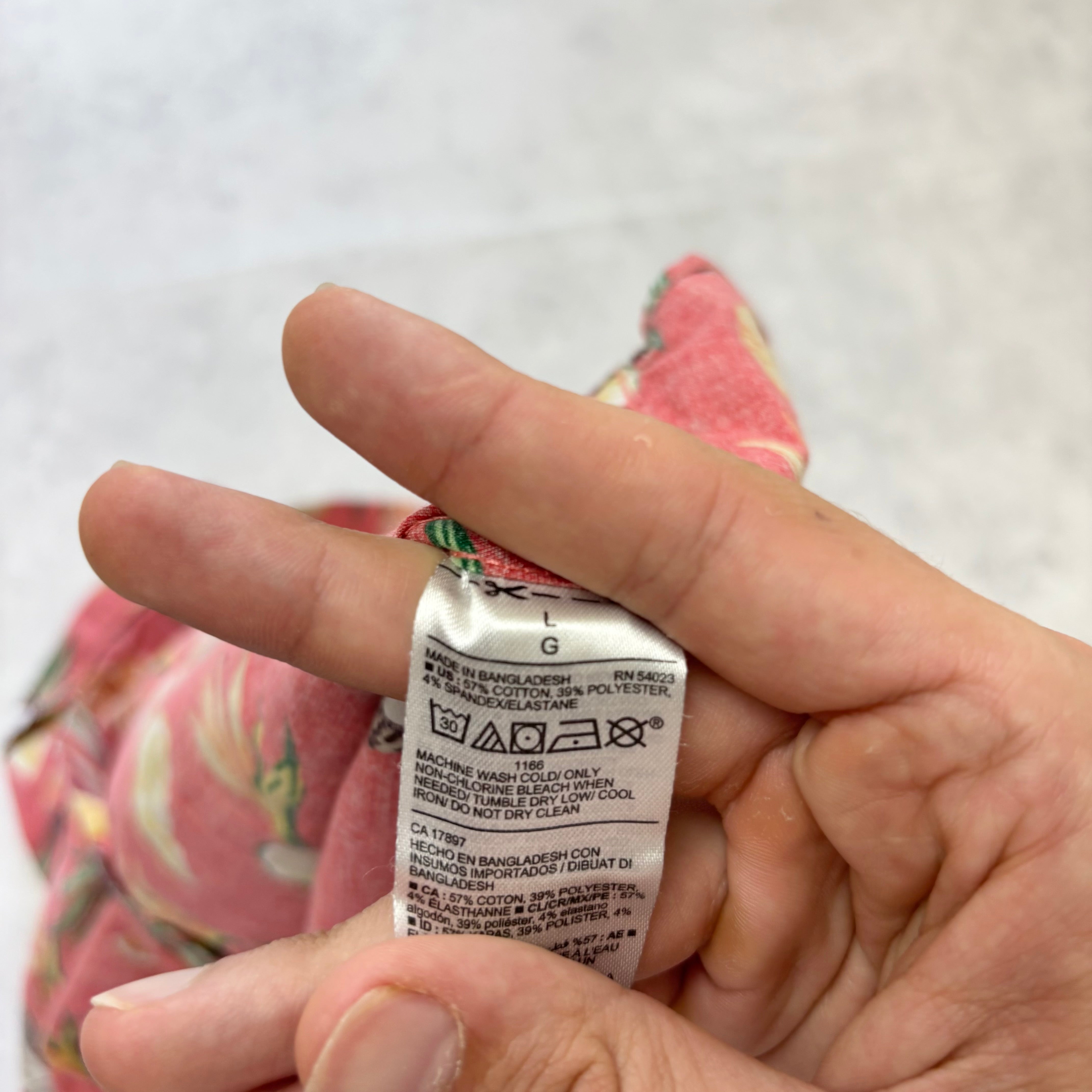 Old Navy Hawaiian Shirt Mens Large Pink Regular Fit Short Sleeve Cotton (E)