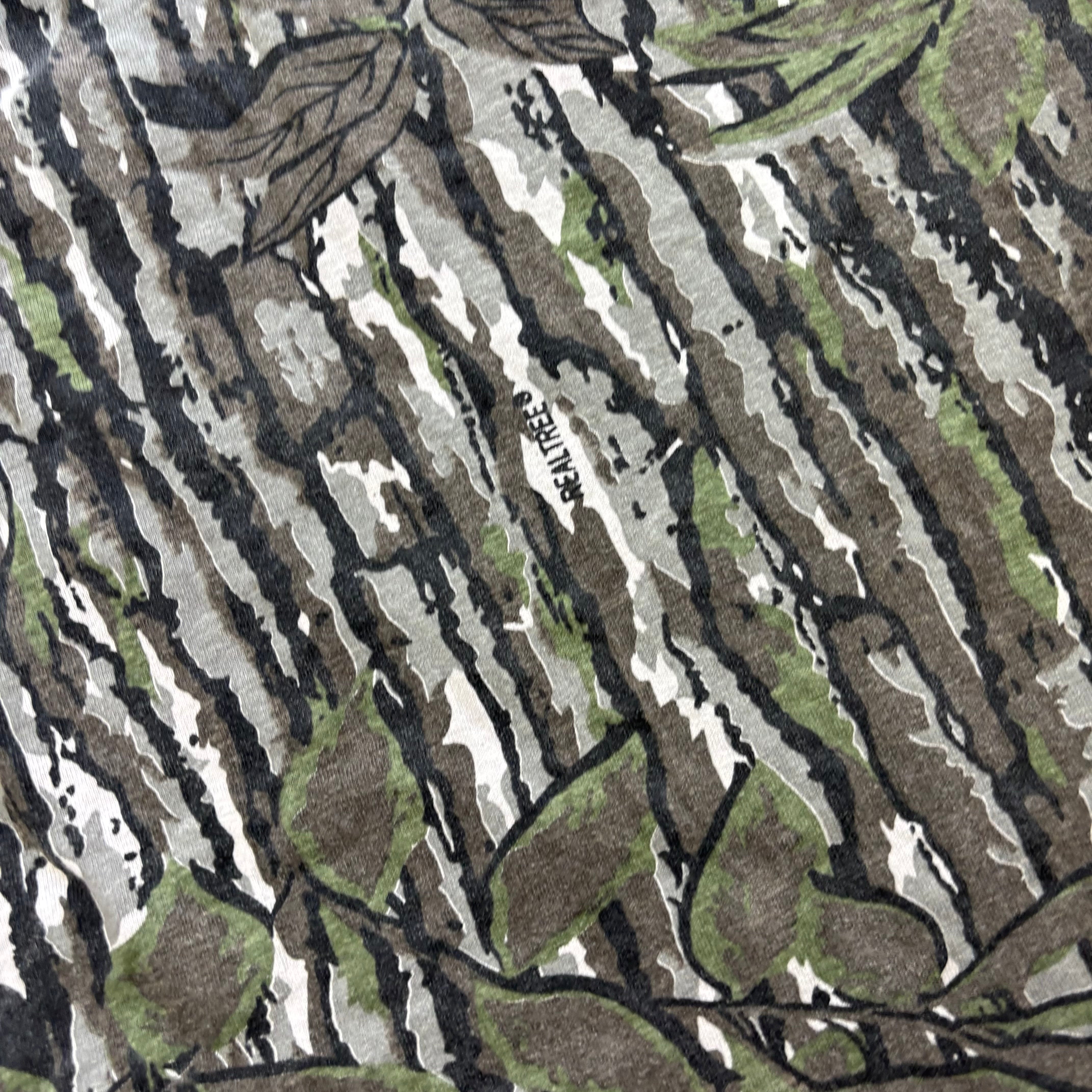 Vintage RealTree T Shirt Mens Small Camo 90s Hunting Boxy Fit (E)