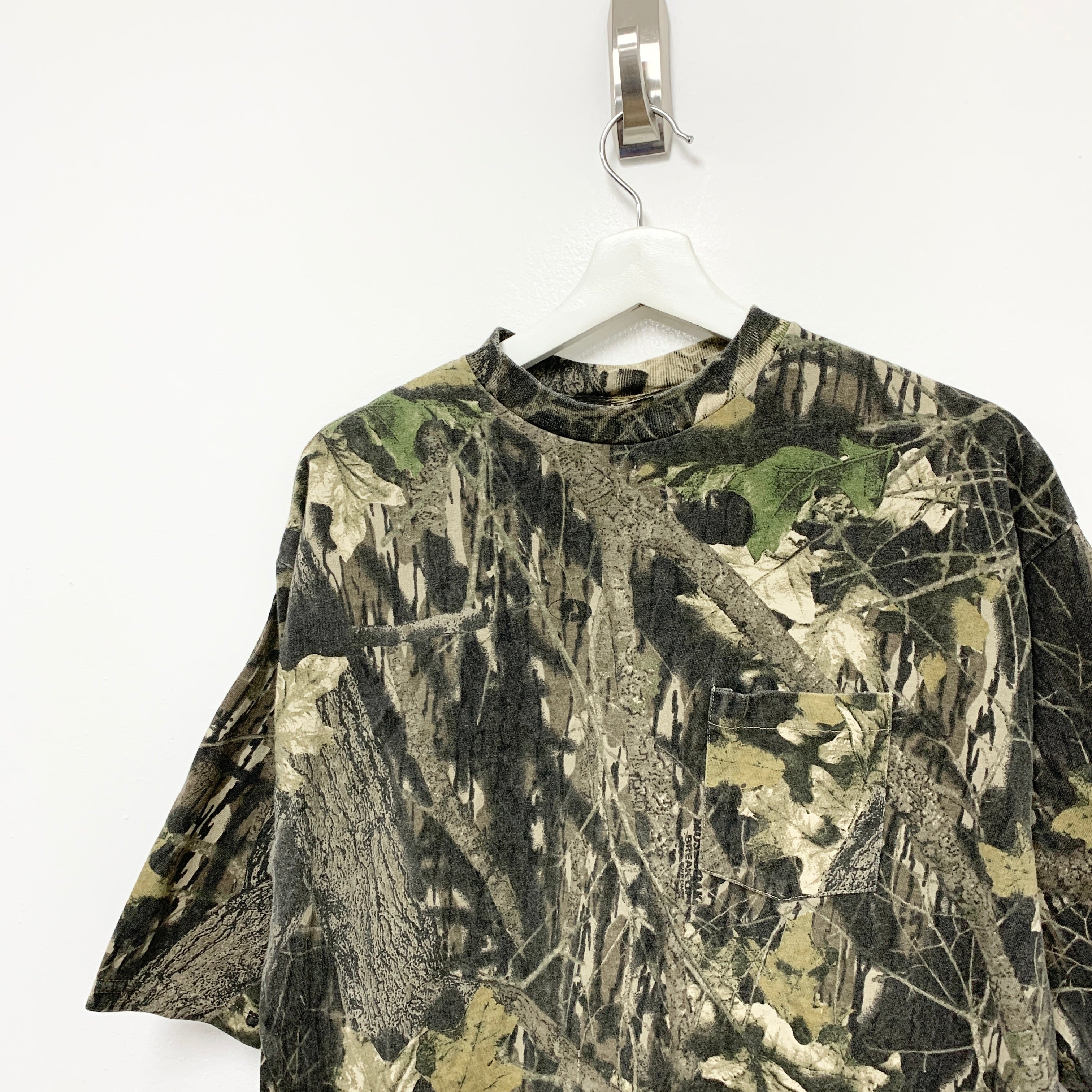 Vintage RealTree Camo USA Hunting T Shirt Large