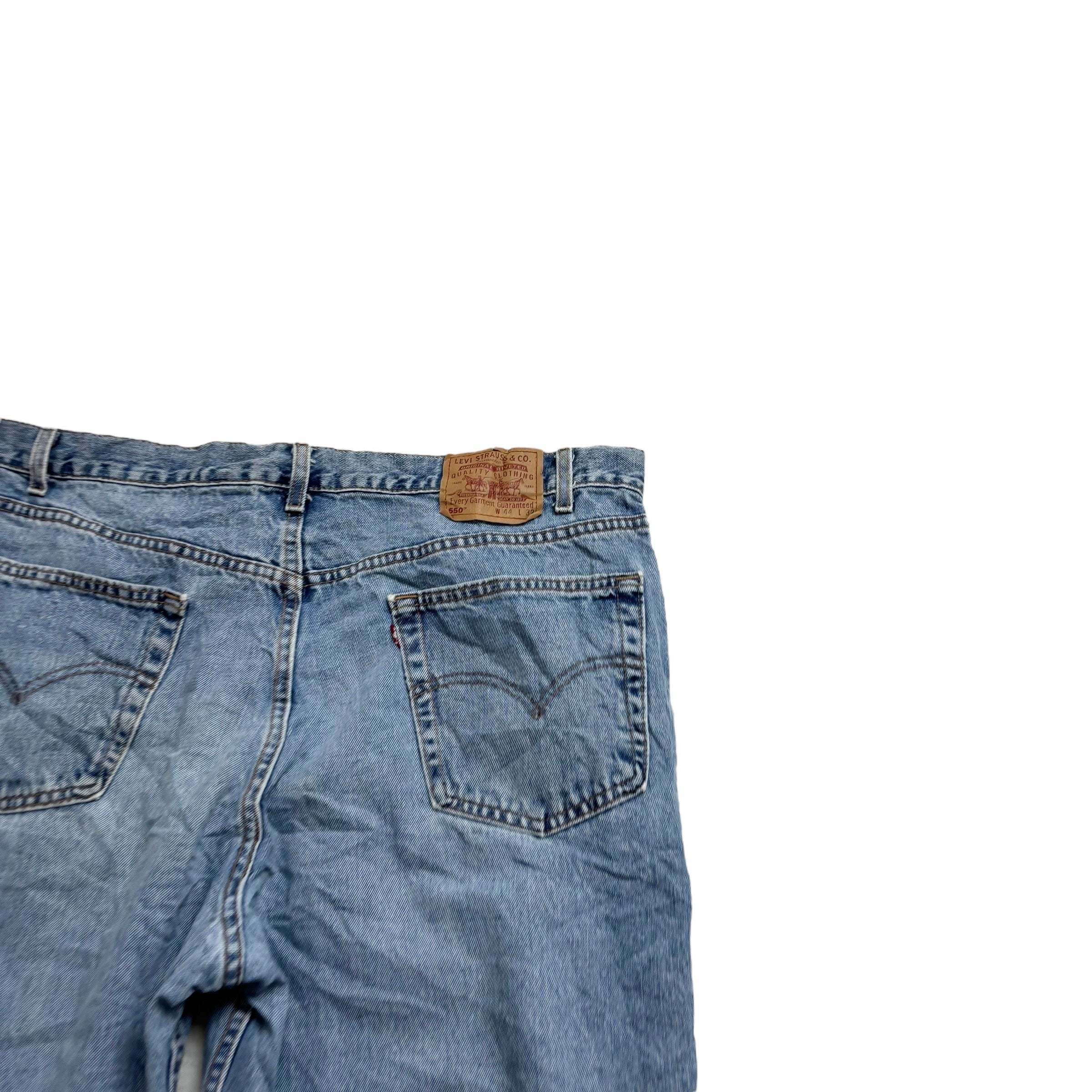 Levis 550 Jeans W42 L30 Mens Light Blue Relaxed Straight Made In USA Vintage (F)