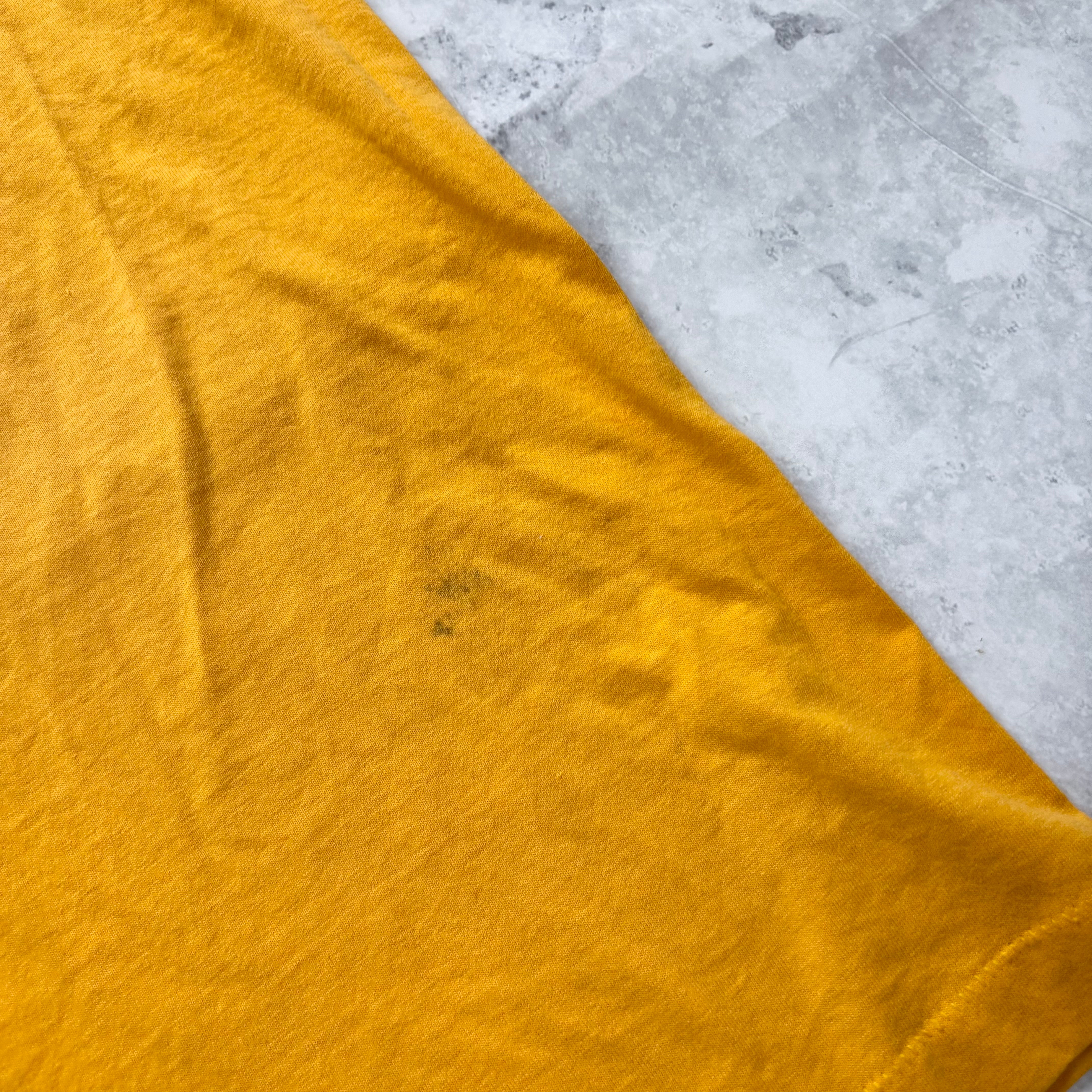 Vintage T Shirt Mens 3XL Yellow Single Stitch Graphic Print 90s USA Tourist (F)