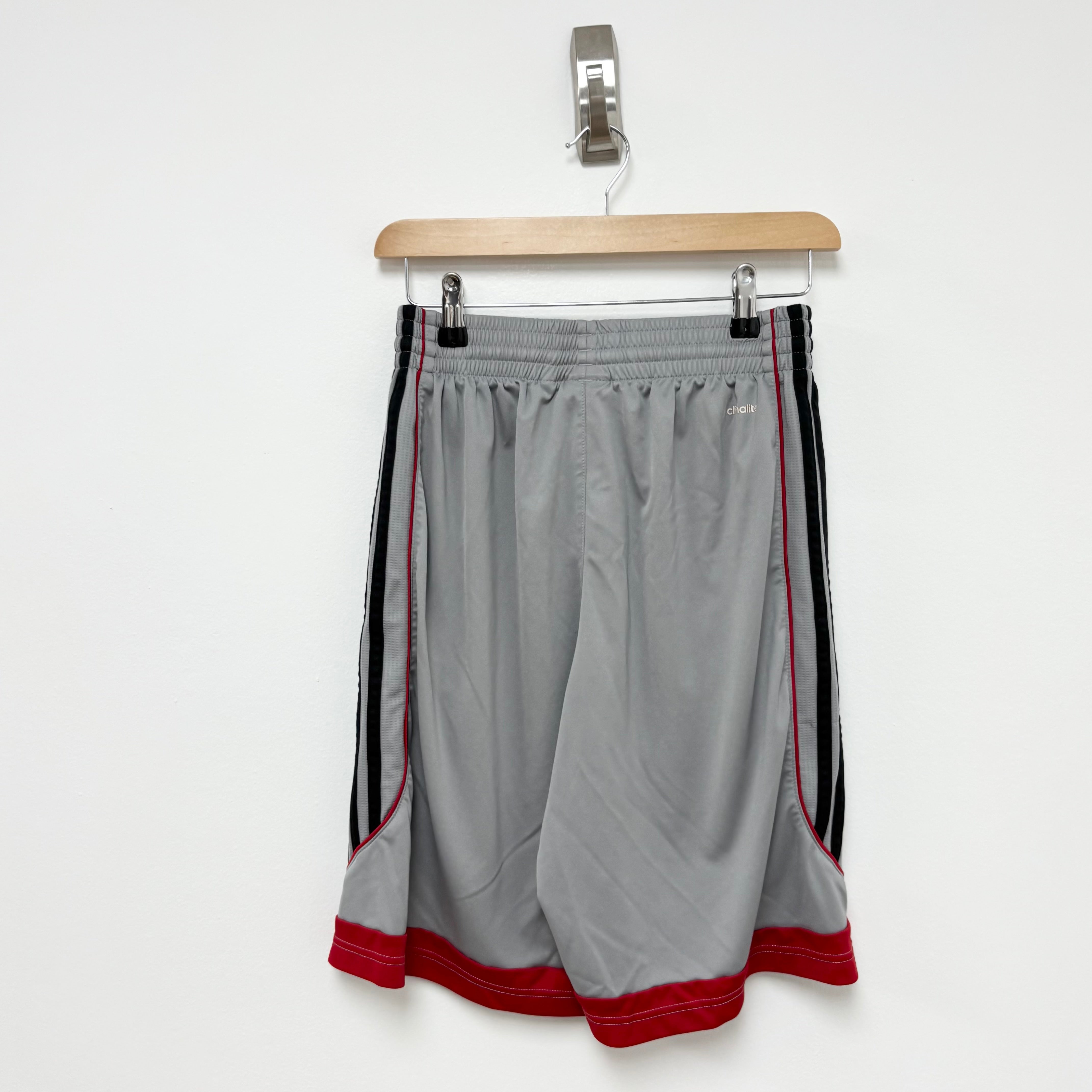 Adidas Shorts Mens Small Grey Sports Running Gym Athletic Pockets Vintage (E)
