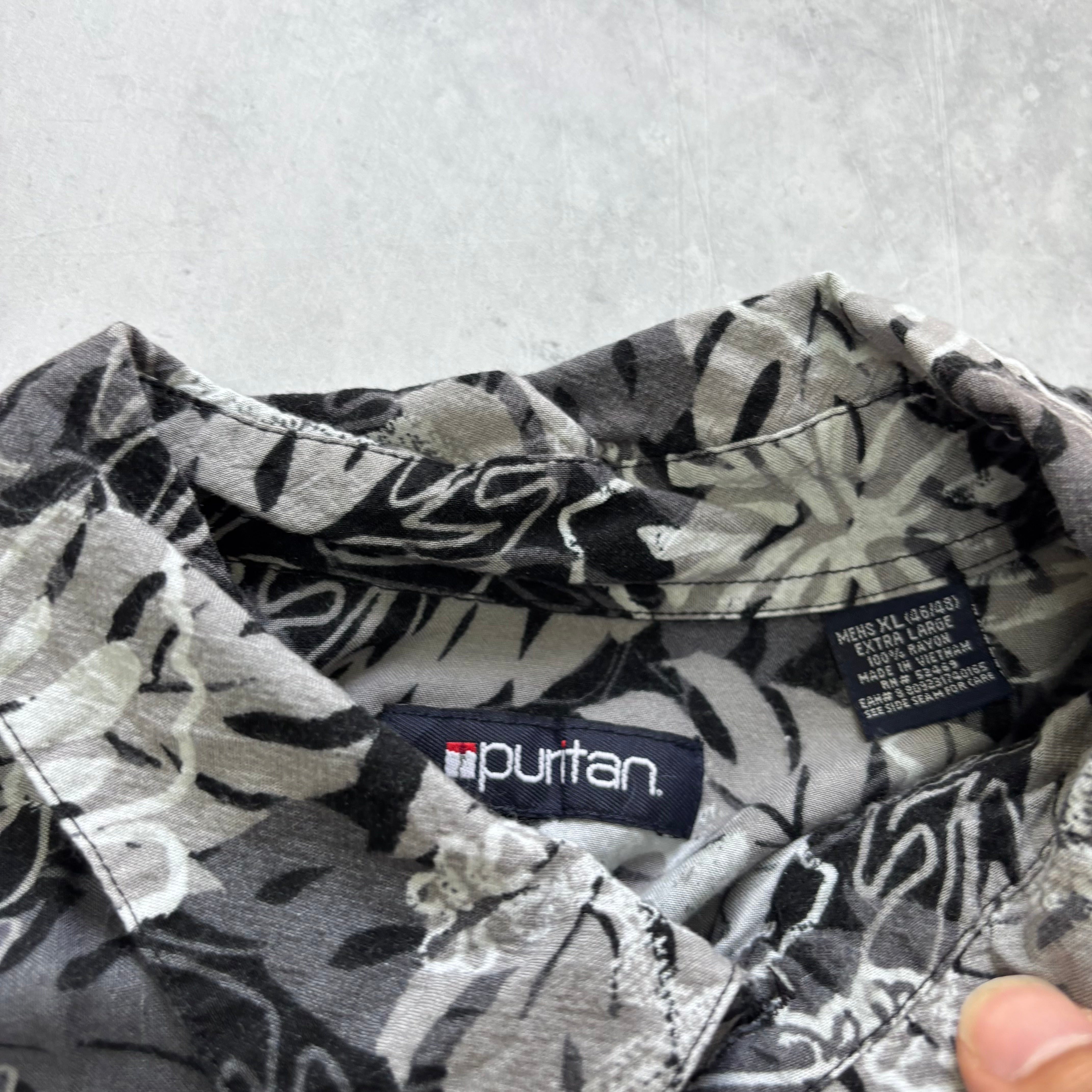 Vintage Hawaiian Shirt Mens XL Grey Floral Aloha Short Sleeve Rayon (E)