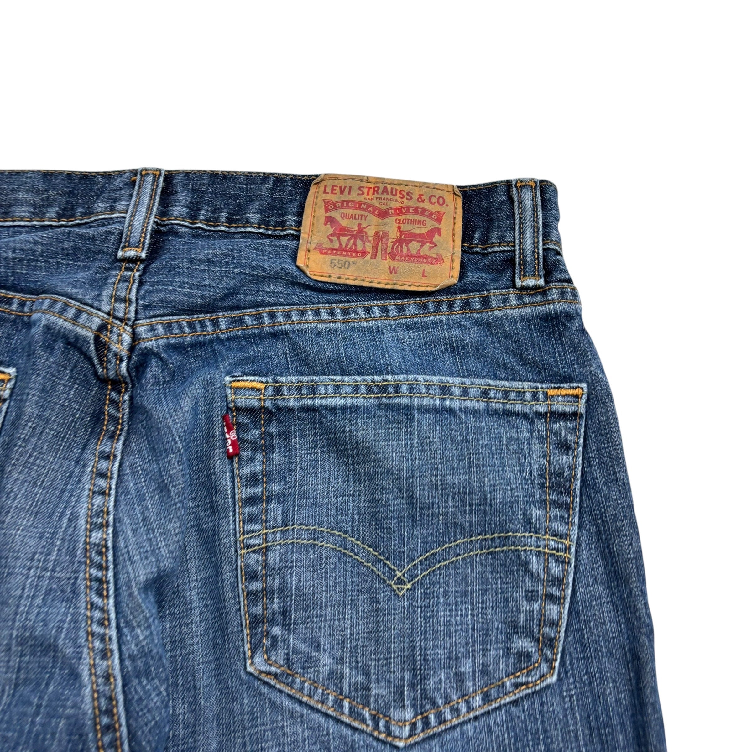 Levis 550 Jeans W32 L38 Mens Dark Blue Relaxed Straight Fit Denim (E)