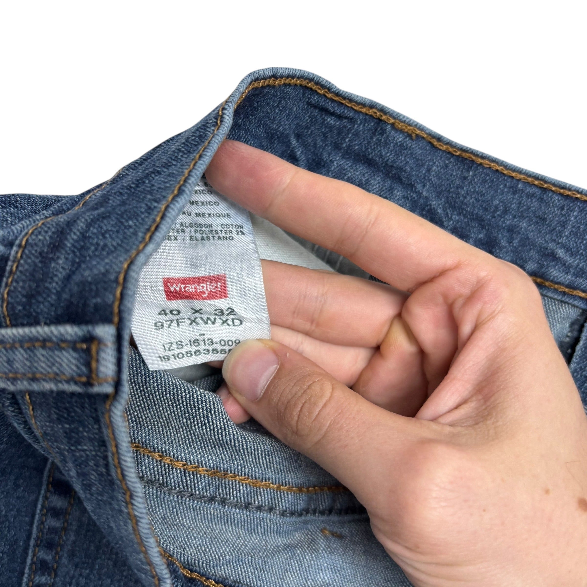 Wrangler Jeans W40 L32 Mens Dark Blue Relaxed Straight Fit Stretch Denim (E)
