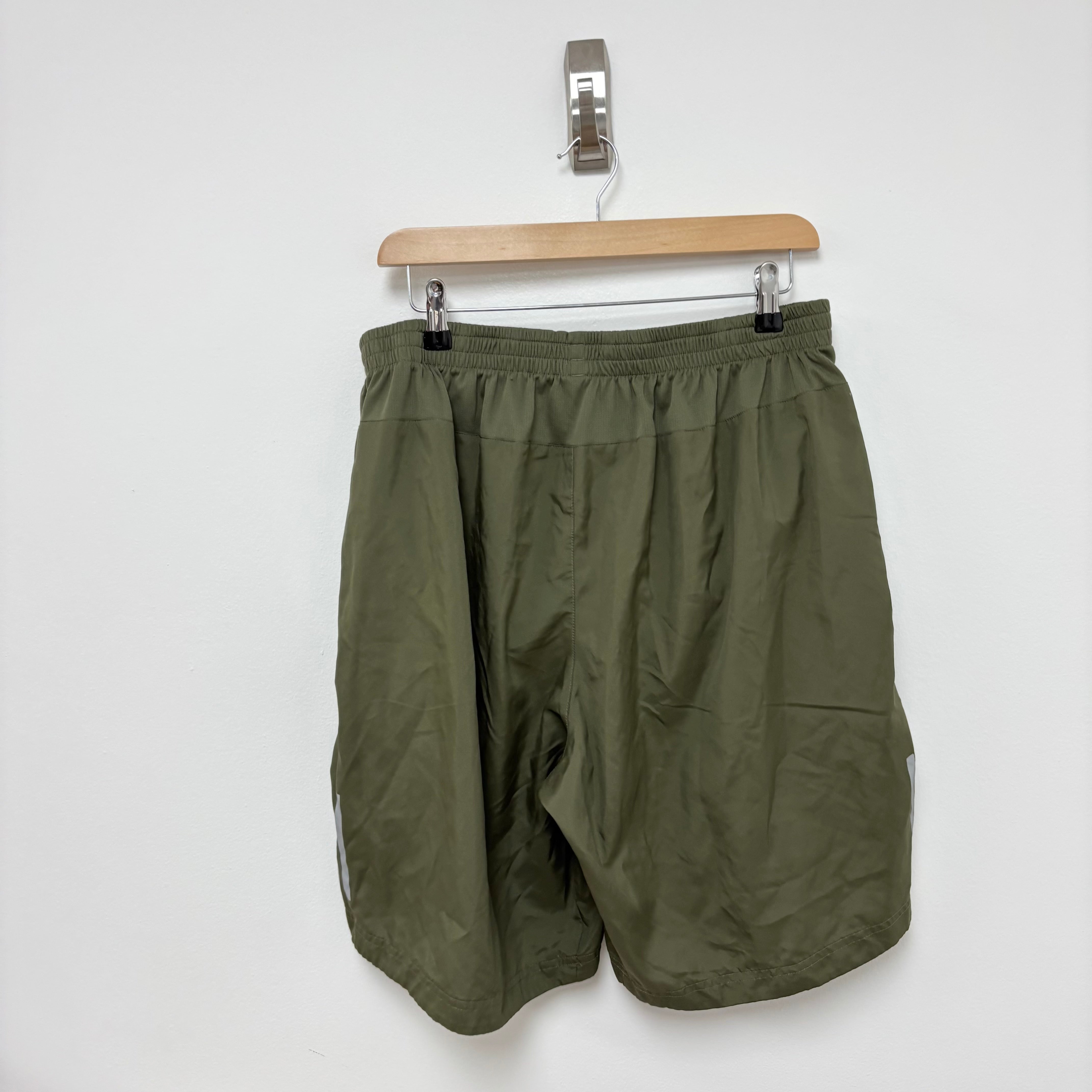 Adidas Shorts Mens XXL Green Sports Running Gym Athletic Pockets (E)