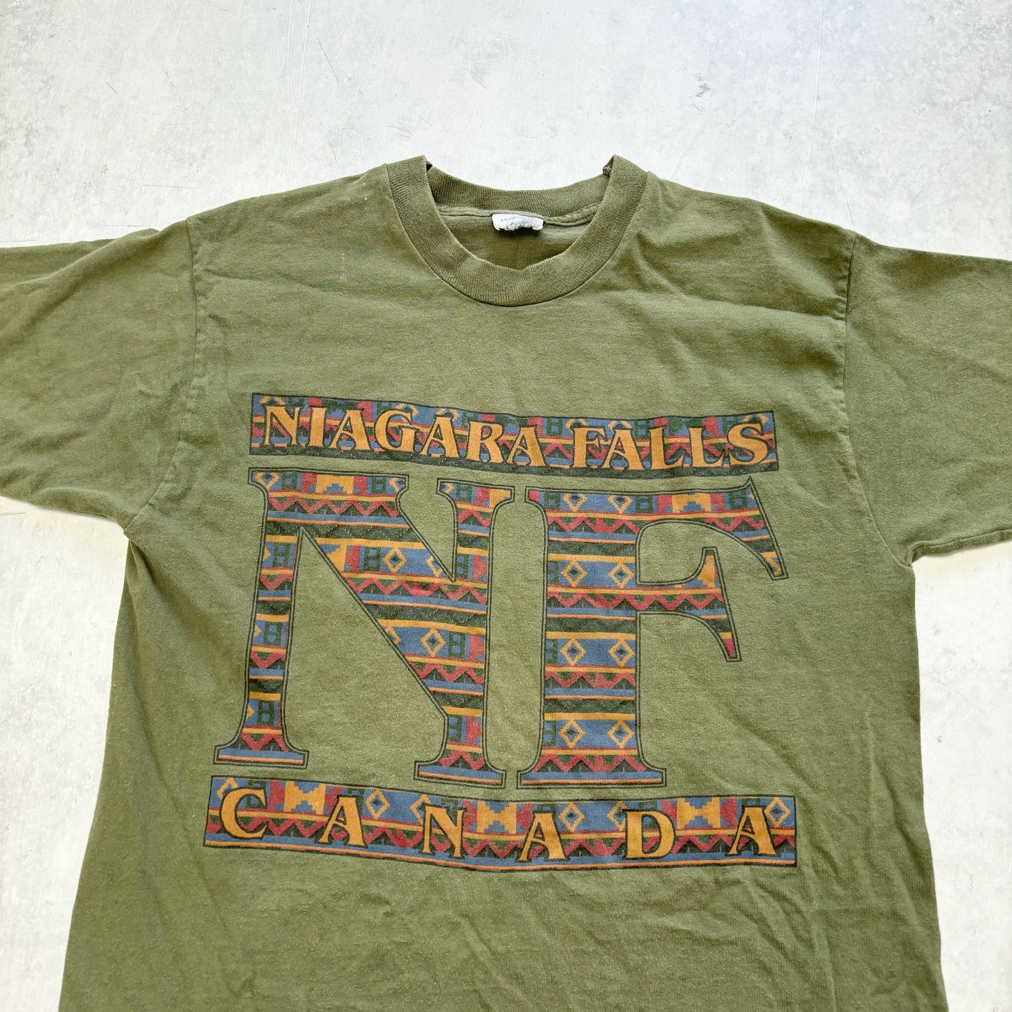 Vintage T Shirt Mens Medium Green Single Stitch Graphic Print 90s USA Tourist